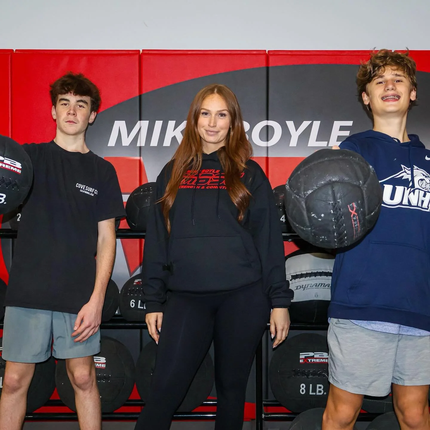 Annnnnd just like that, the fall session comes to an end. Forever grateful for these incredible athletes who inspire me to be a better coach every single day. 🥹 @mbscofficial