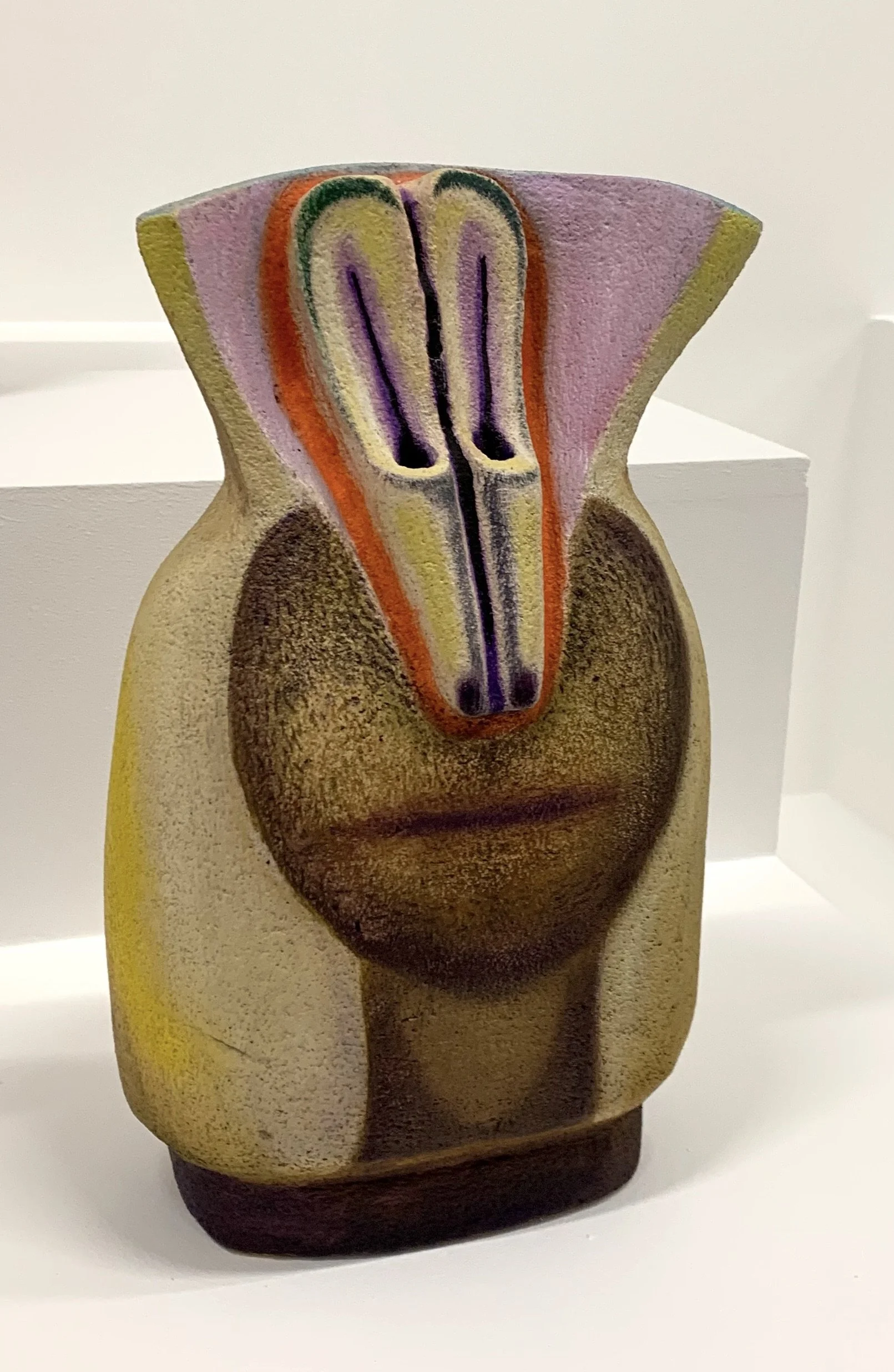 X_Konopka_MOCAK_JJZ_Książę_34x20x10cm_olej, ceramika_2023.jpg