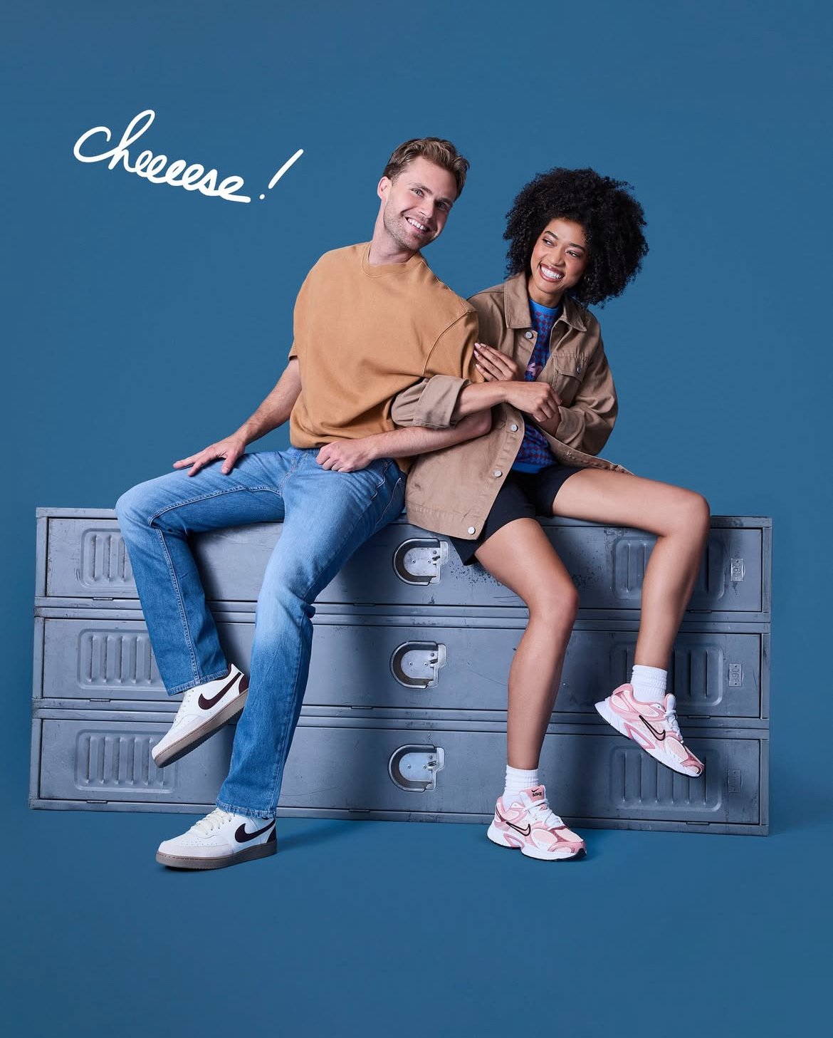 DSW
Key Stylist: Ayelet Joelle
Assistant Stylist: Juliette DeJonge