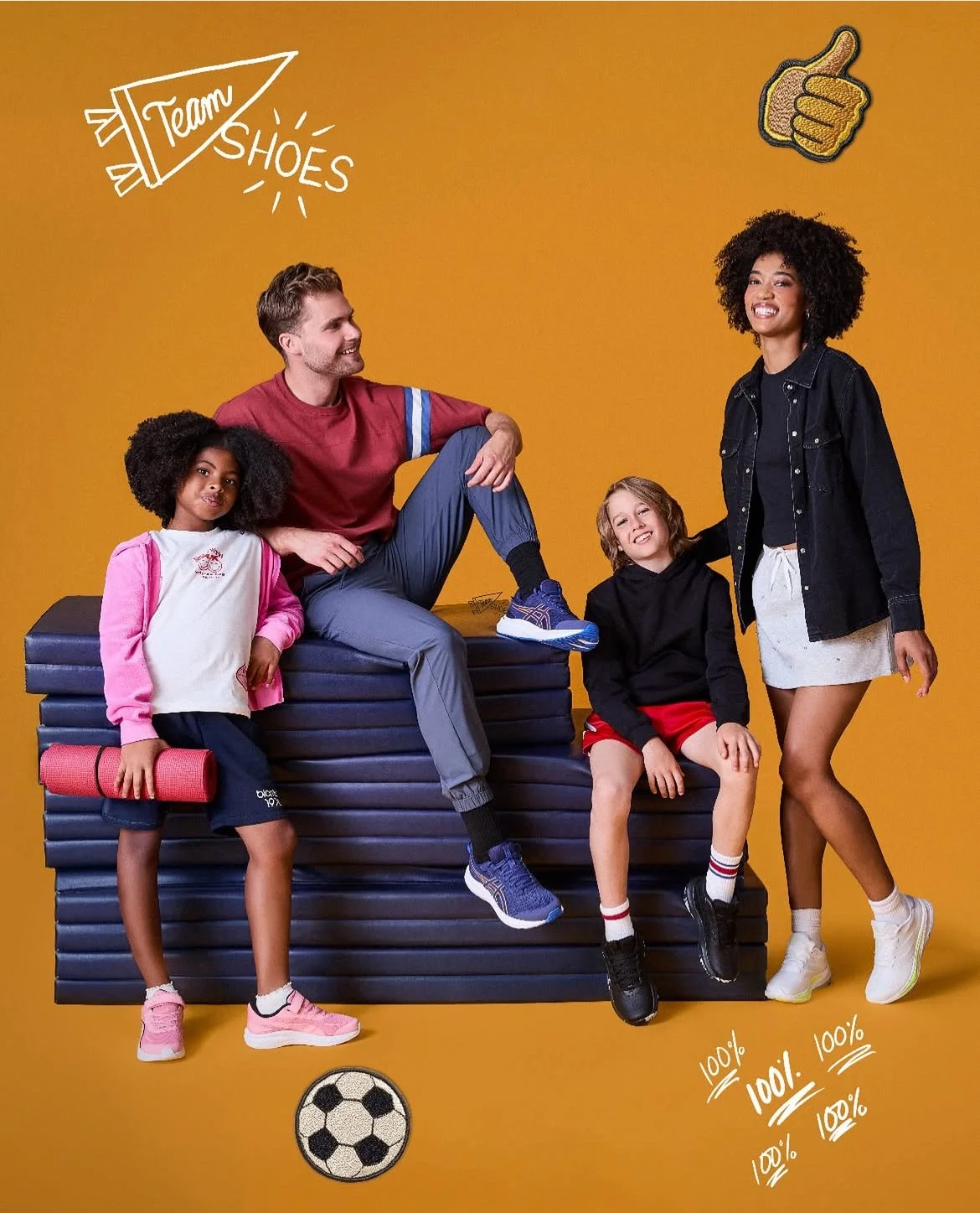 DSW
Key Stylist: Ayelet Joelle
Assistant Stylist: Juliette DeJonge