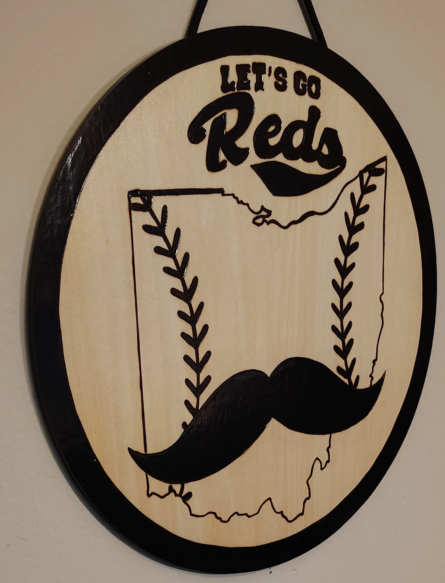 Cincinnat_ohio_reds_baseball_with_mustach2.jpg