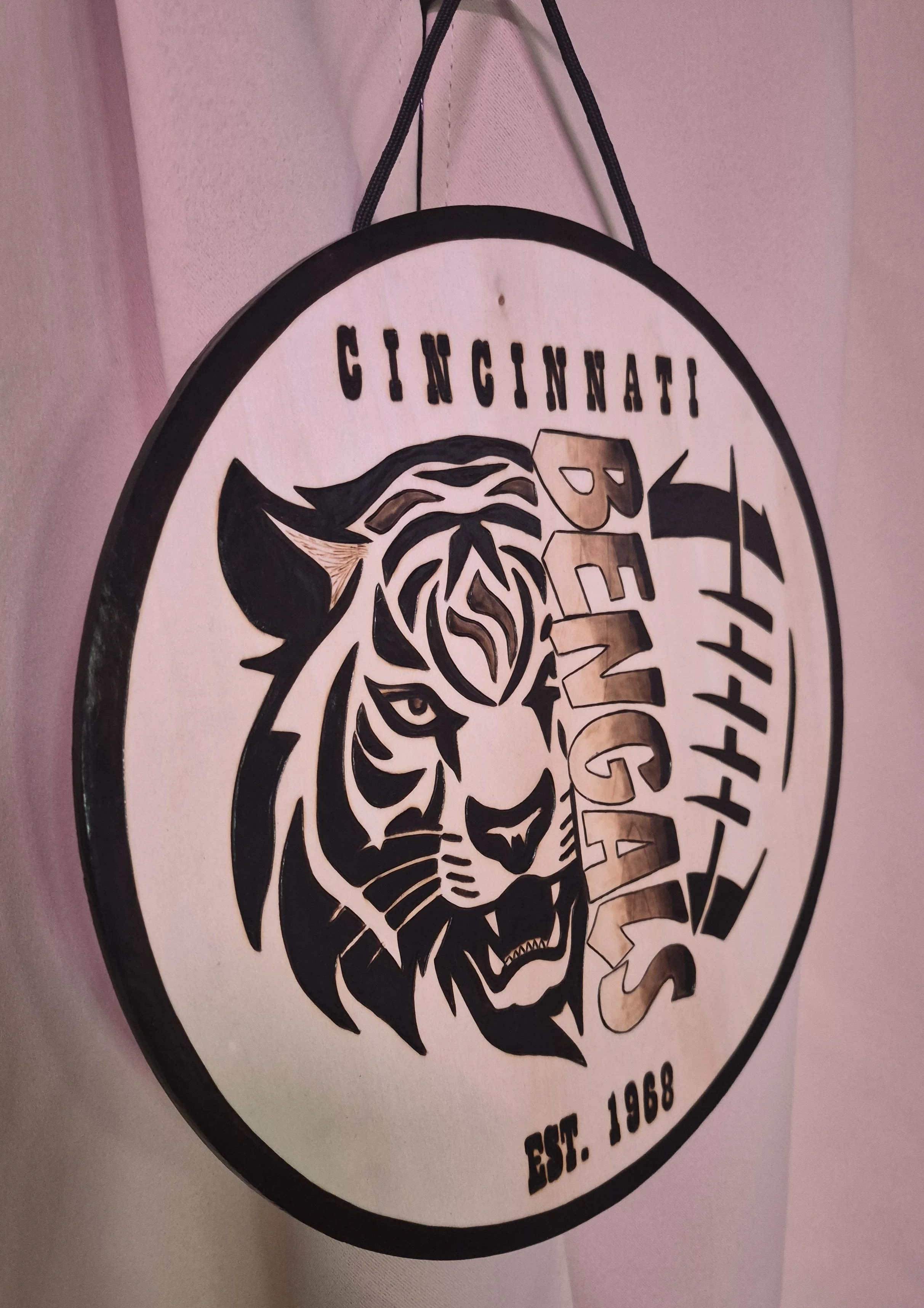 Bengals_tiger_side1.a.jpg