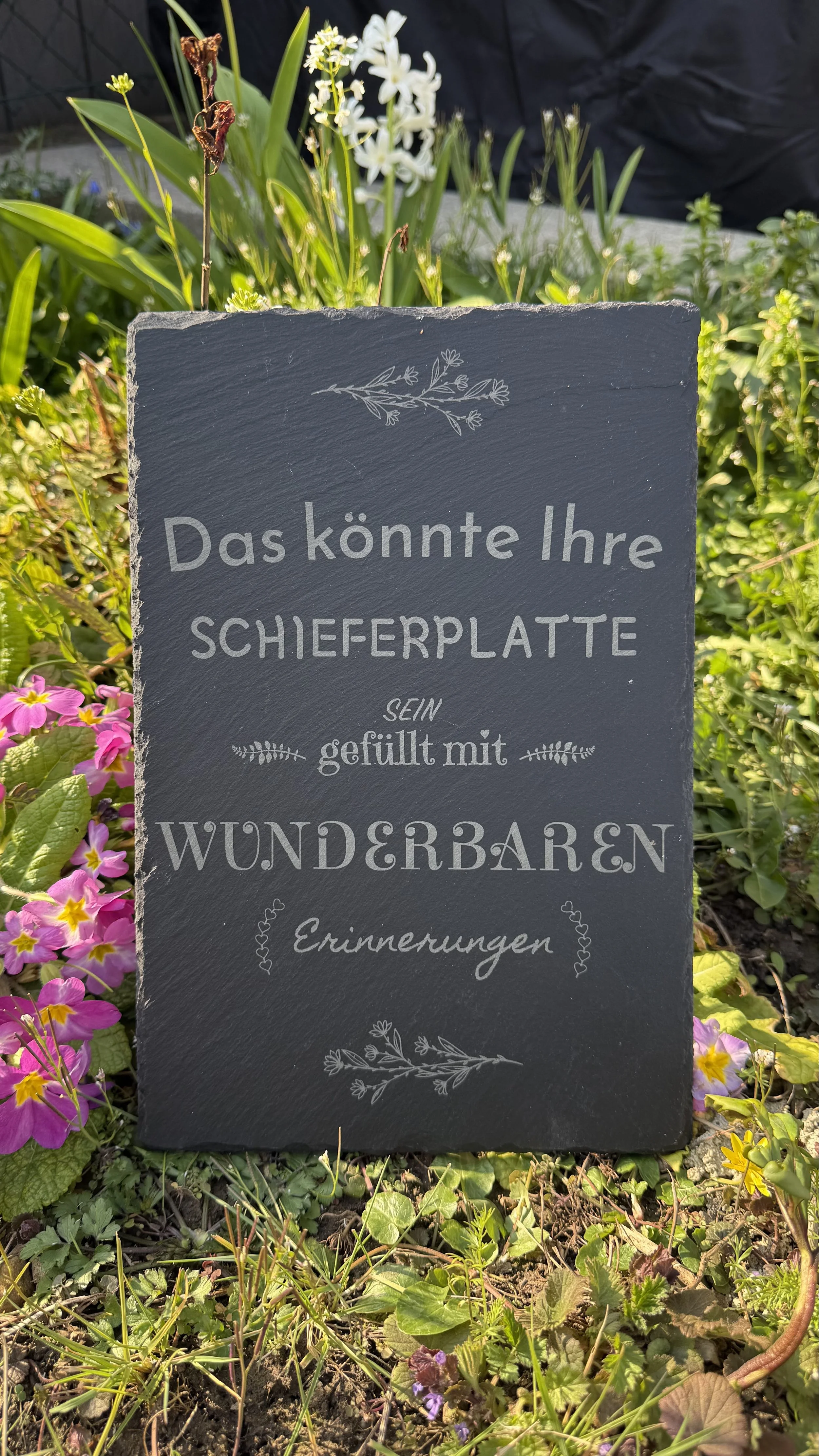 Schiefer Werbetafeln