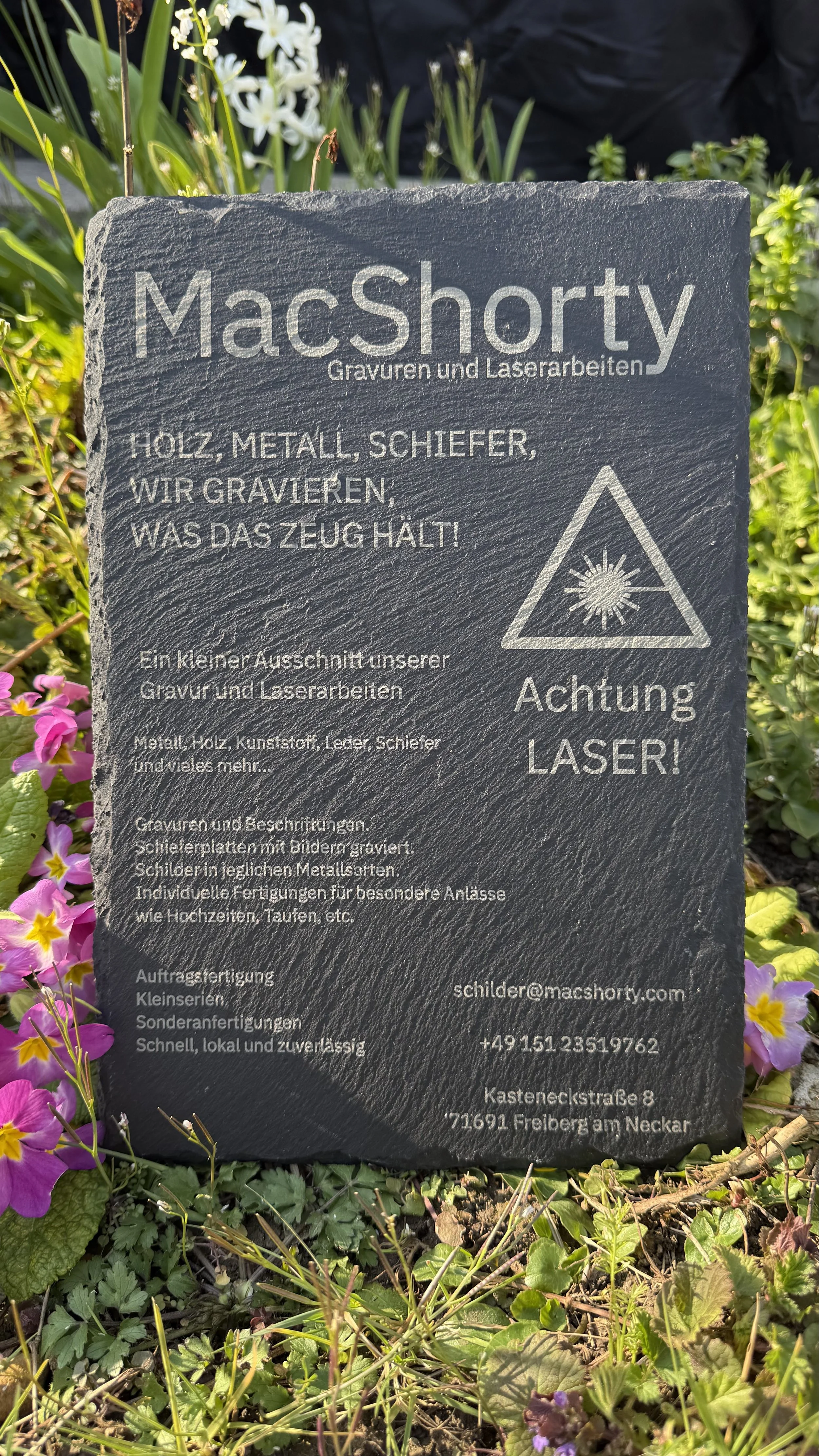 Schiefer Werbetafeln