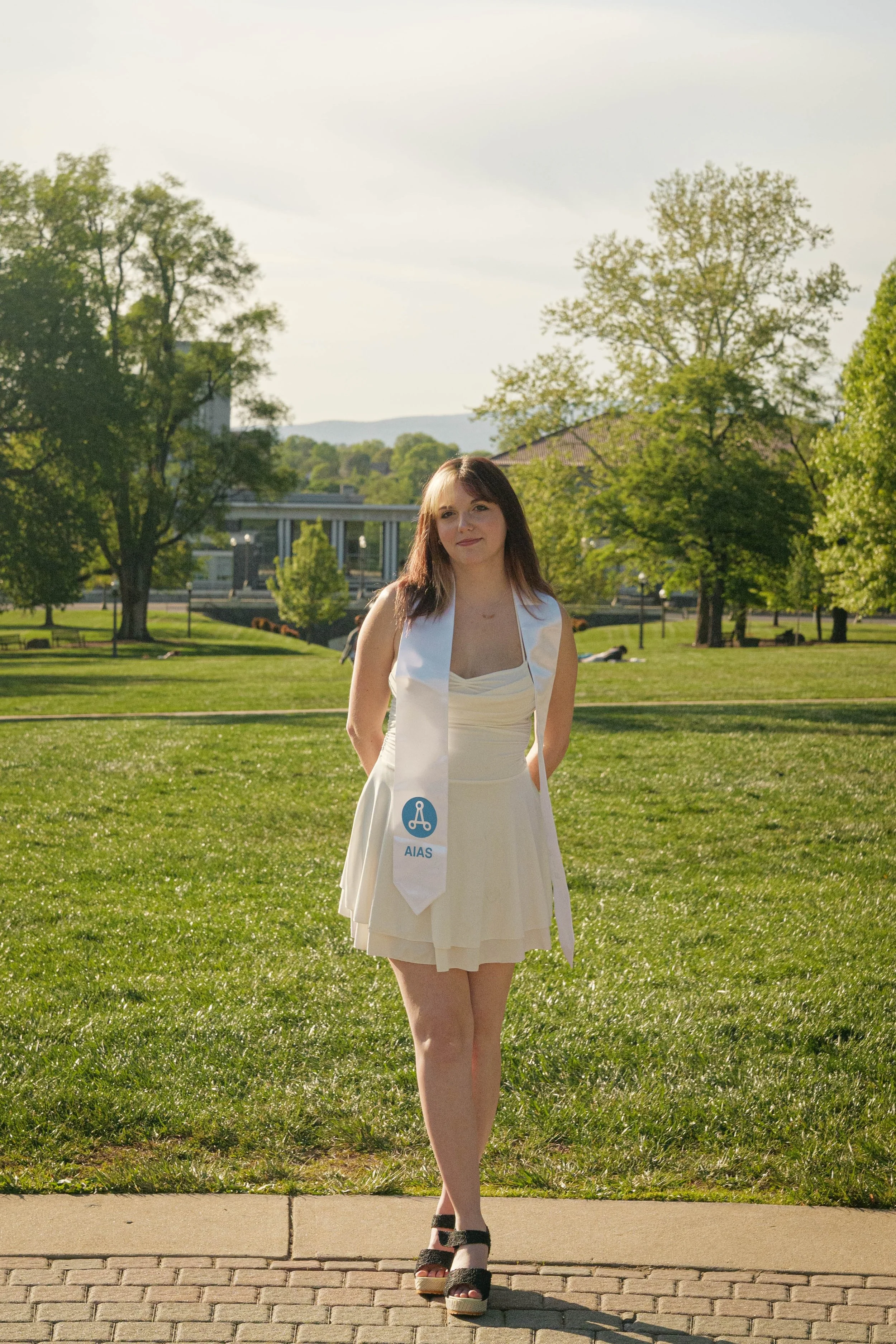 Holly Bayer's Grad Photos-42.jpg