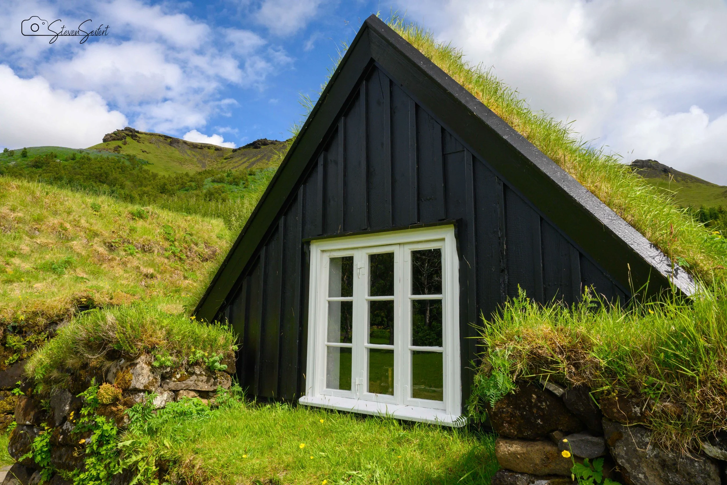 Iceland-Day1-26-LR.jpg