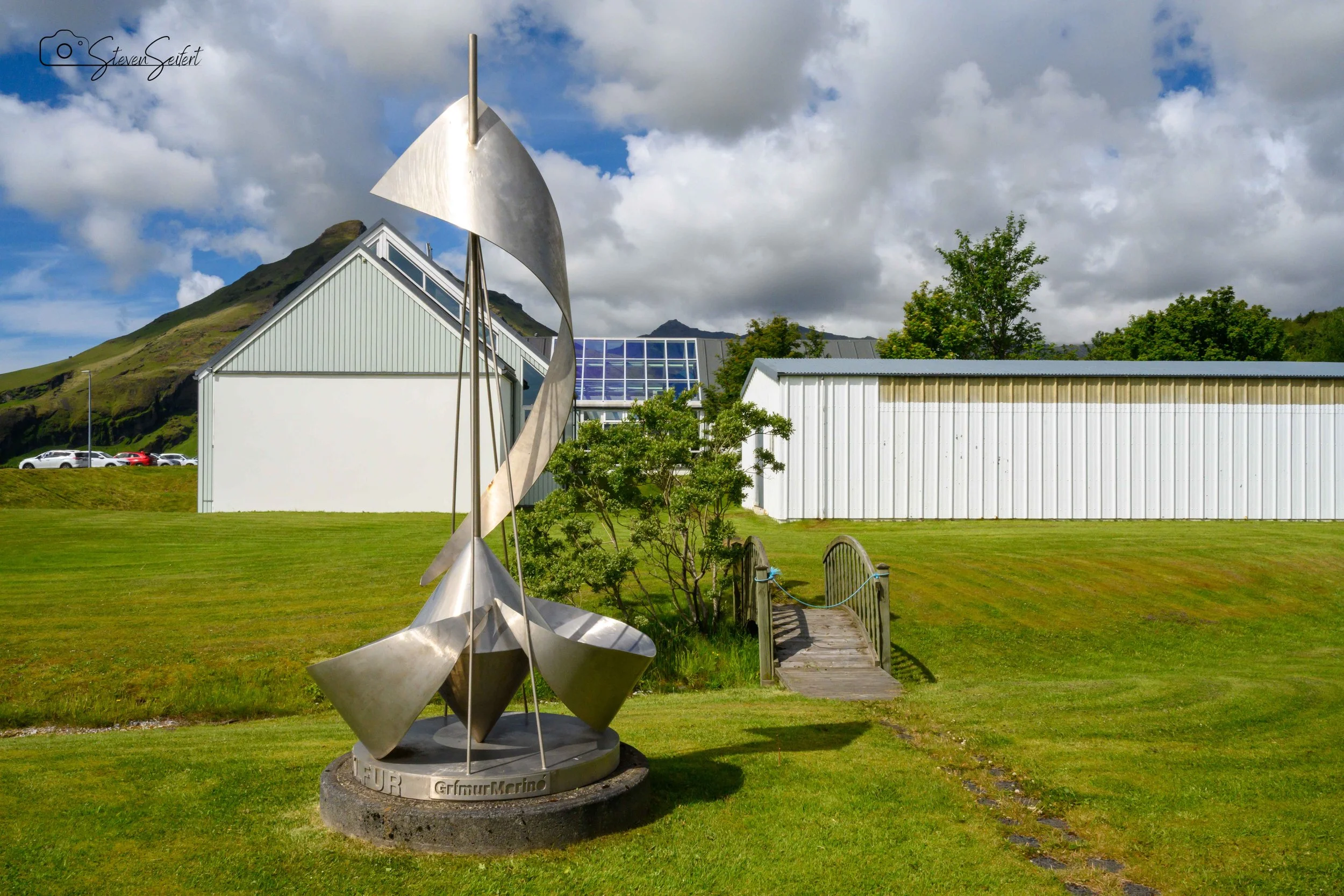 Iceland-Day1-32-LR.jpg
