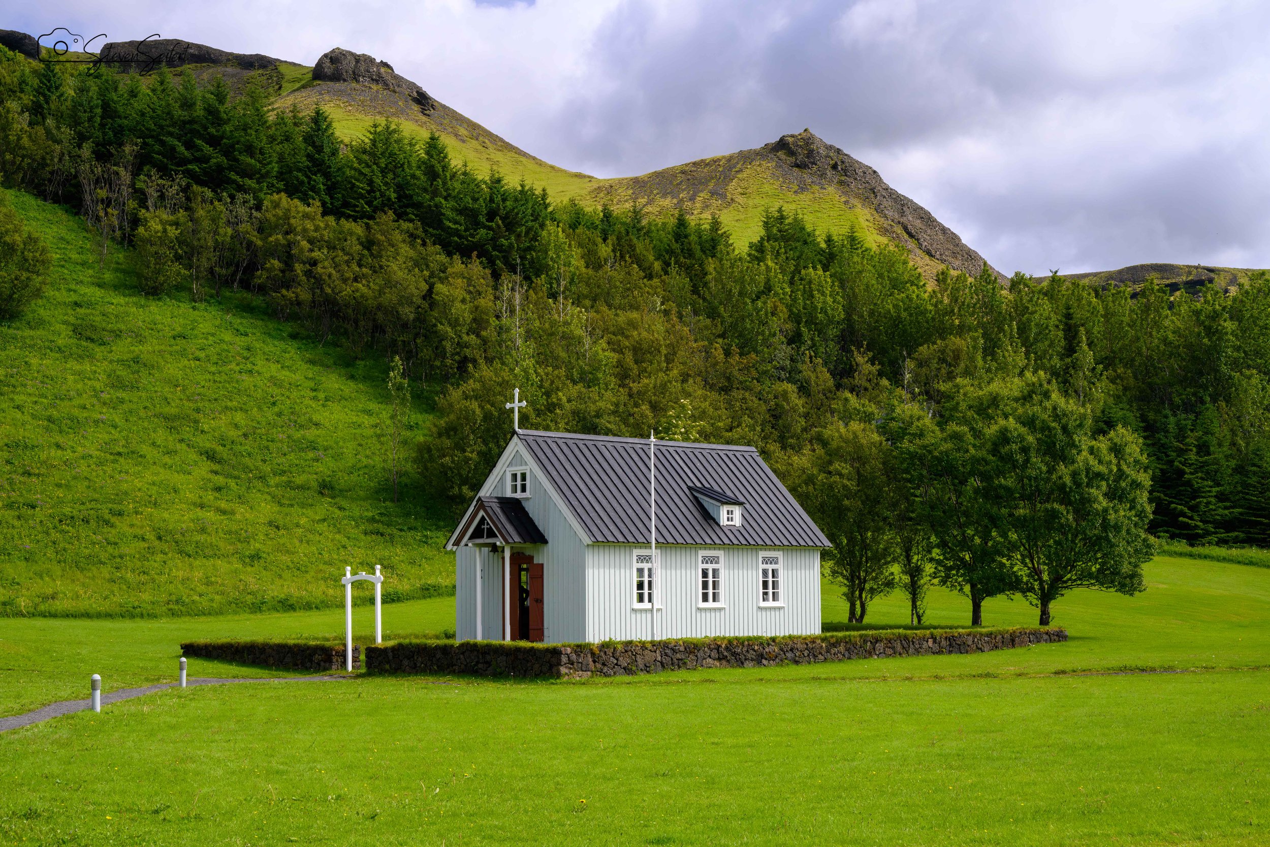Iceland-Day1-27-LR.jpg