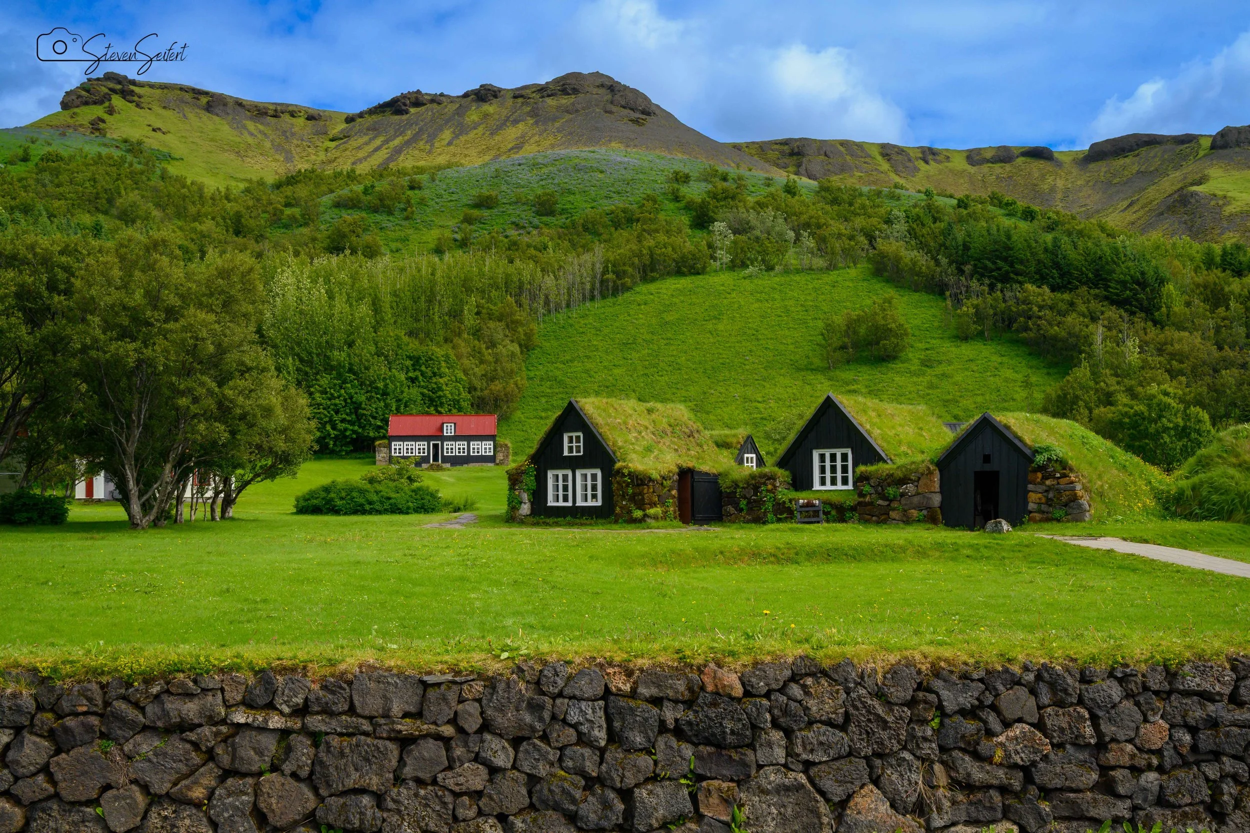 Iceland-Day1-19-LR.jpg