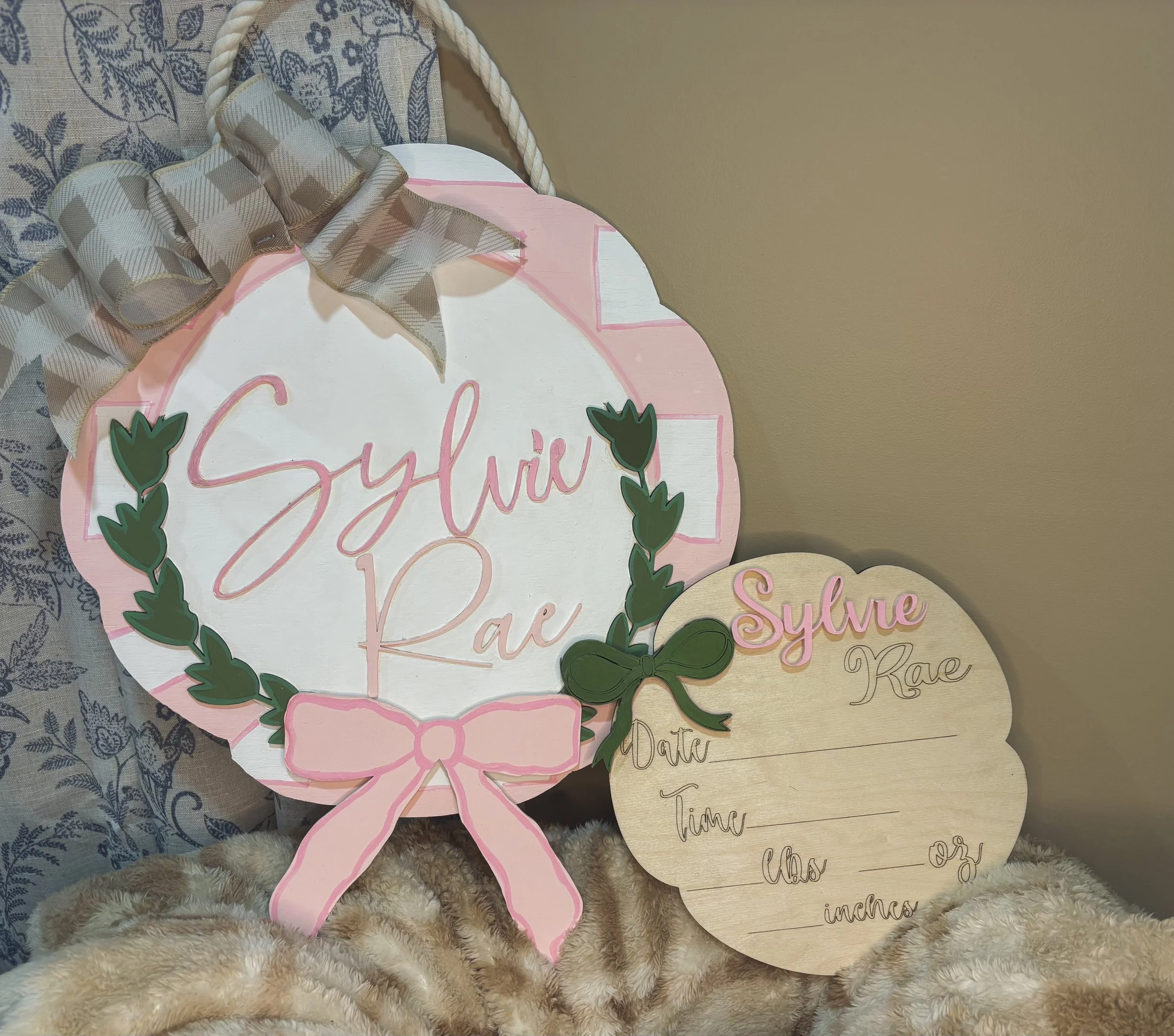 Girly Bow Nursery Hanger with Matching Birth Announcement