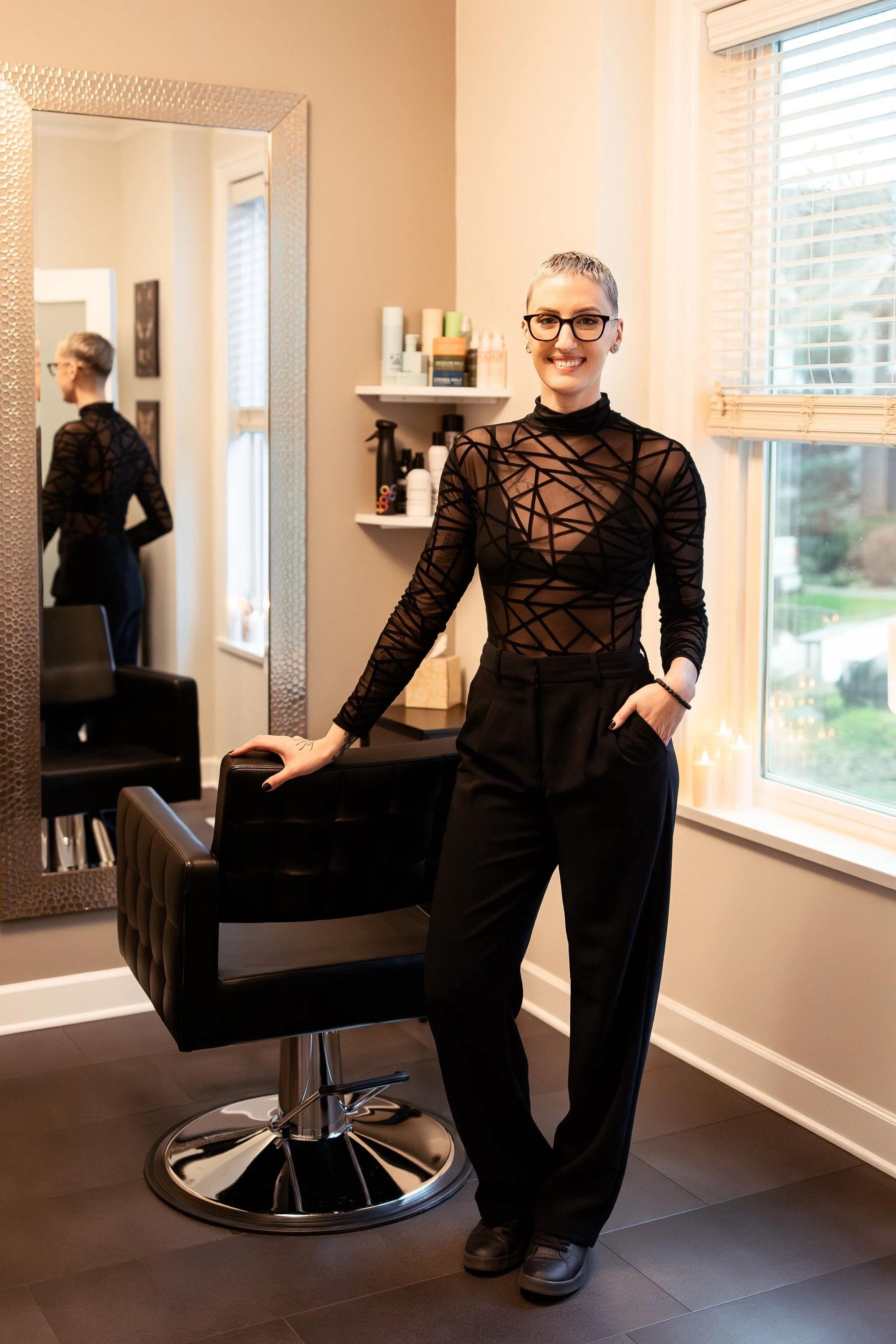 Surrey BC hair stylist, home hair stylist, coppers specialist, brunette specialist, short hair cuts, blonde hair