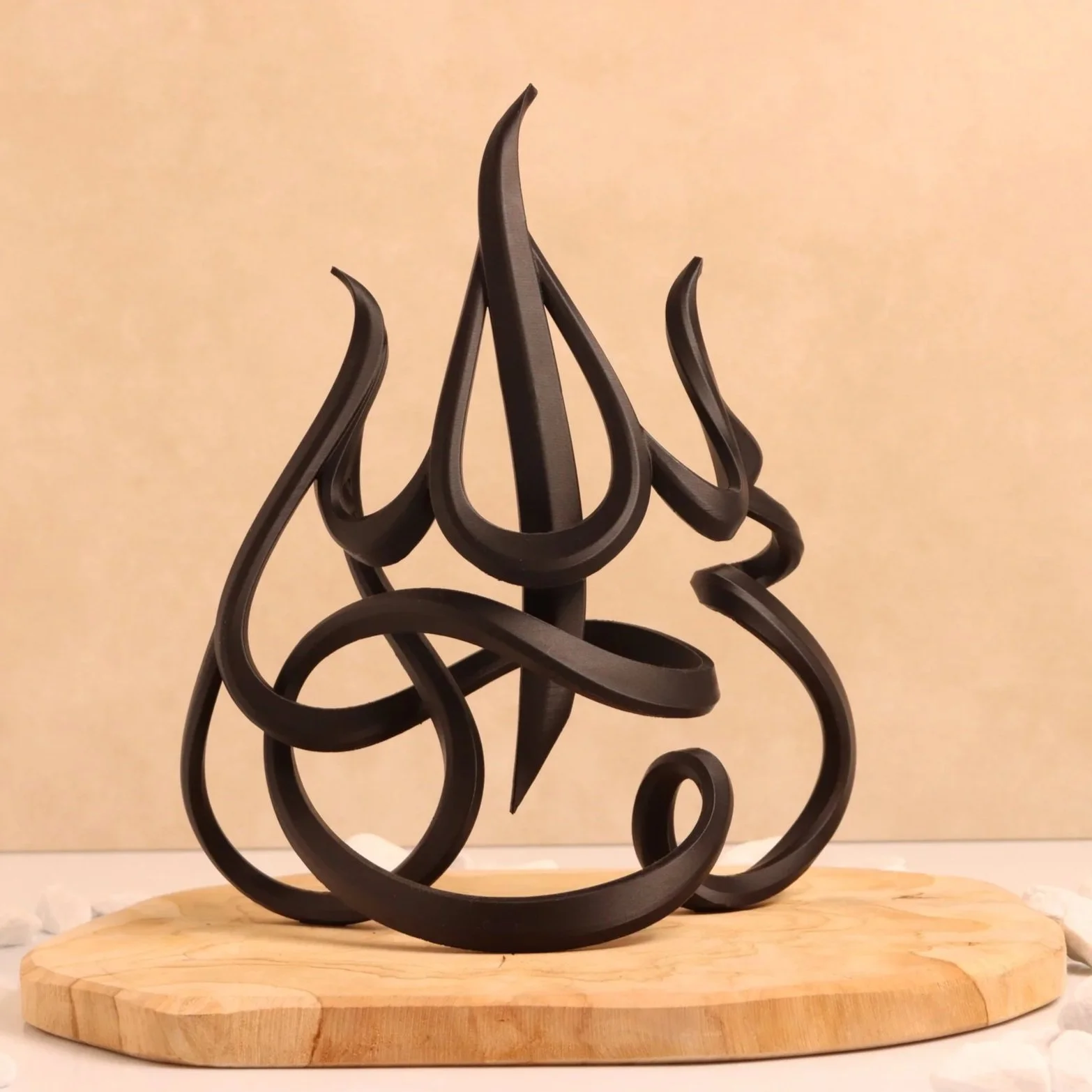 Table Pieces - Private Collections