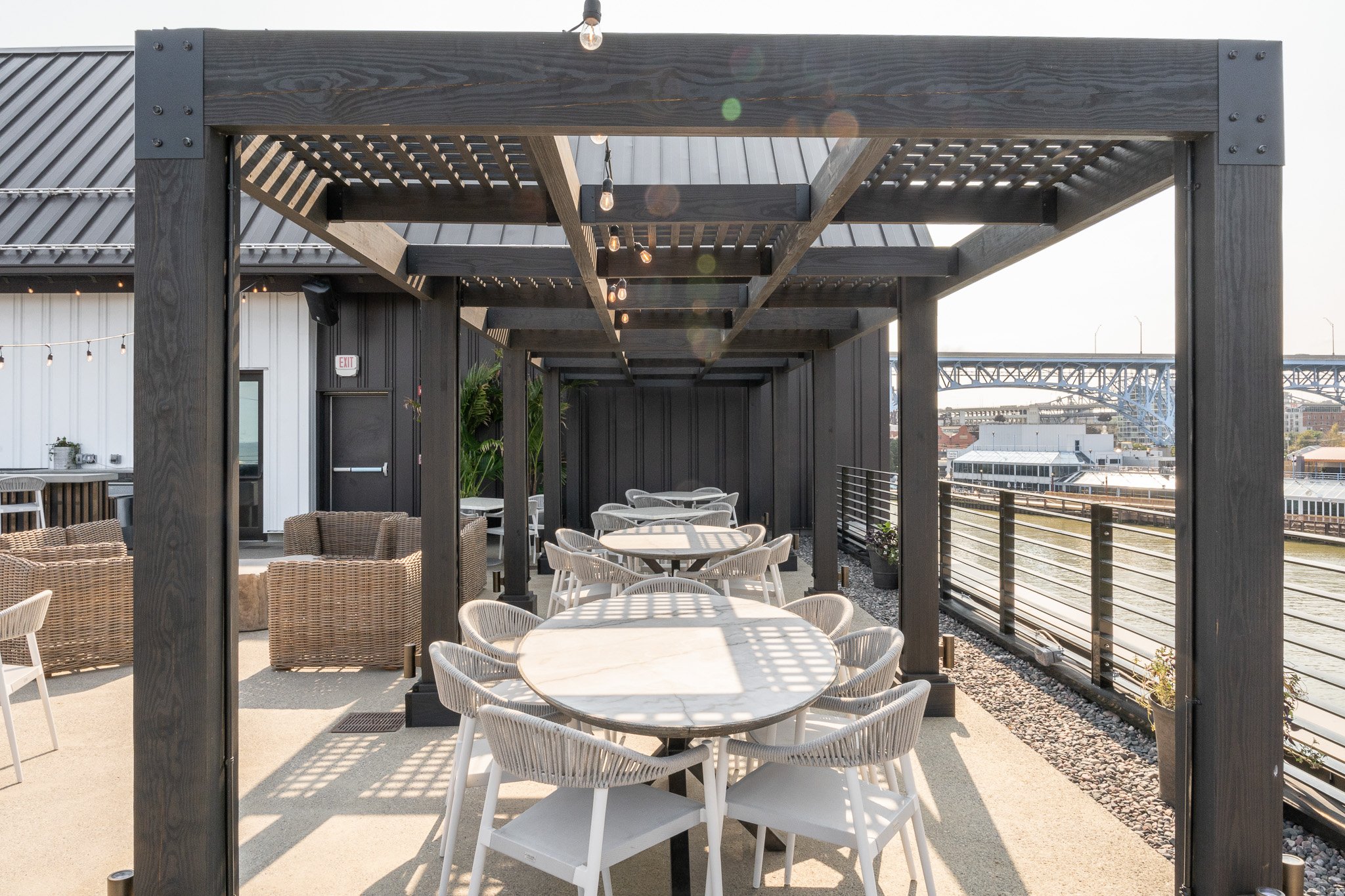 Vineyard, Mocha, Half lattice 1.jpg