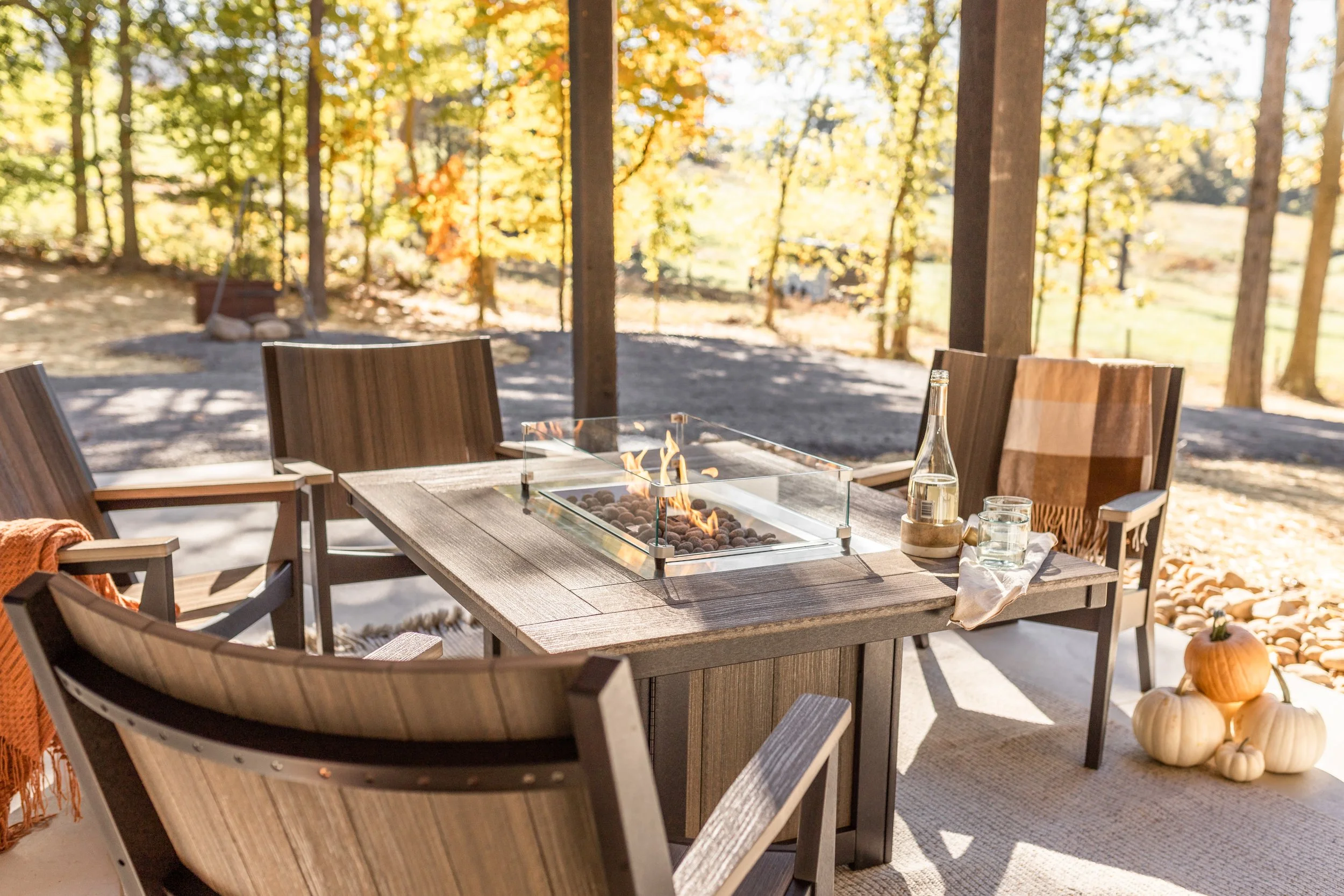 Donoma (2).jpg (Copy) (Copy) (Copy)