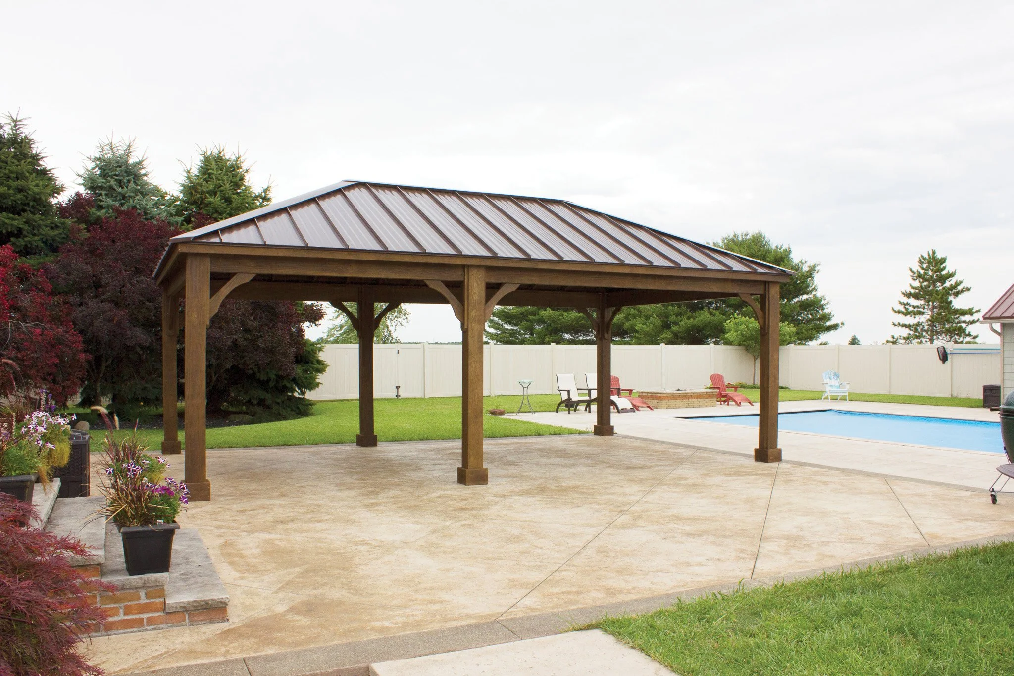 12x20 Hampton straight beams, 8x8 posts, Mocha Stain.jpg