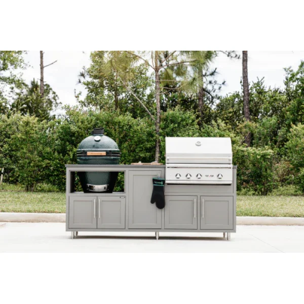 COGI-83-KDG-02_SHAKER_Coastal_Silver_Top_Textured_Grey_Glimmer_FDP_XL_BGE_Base_Door_Base_DH32_Base_Pulls_4_Adj._SS_Legs_5000x.webp