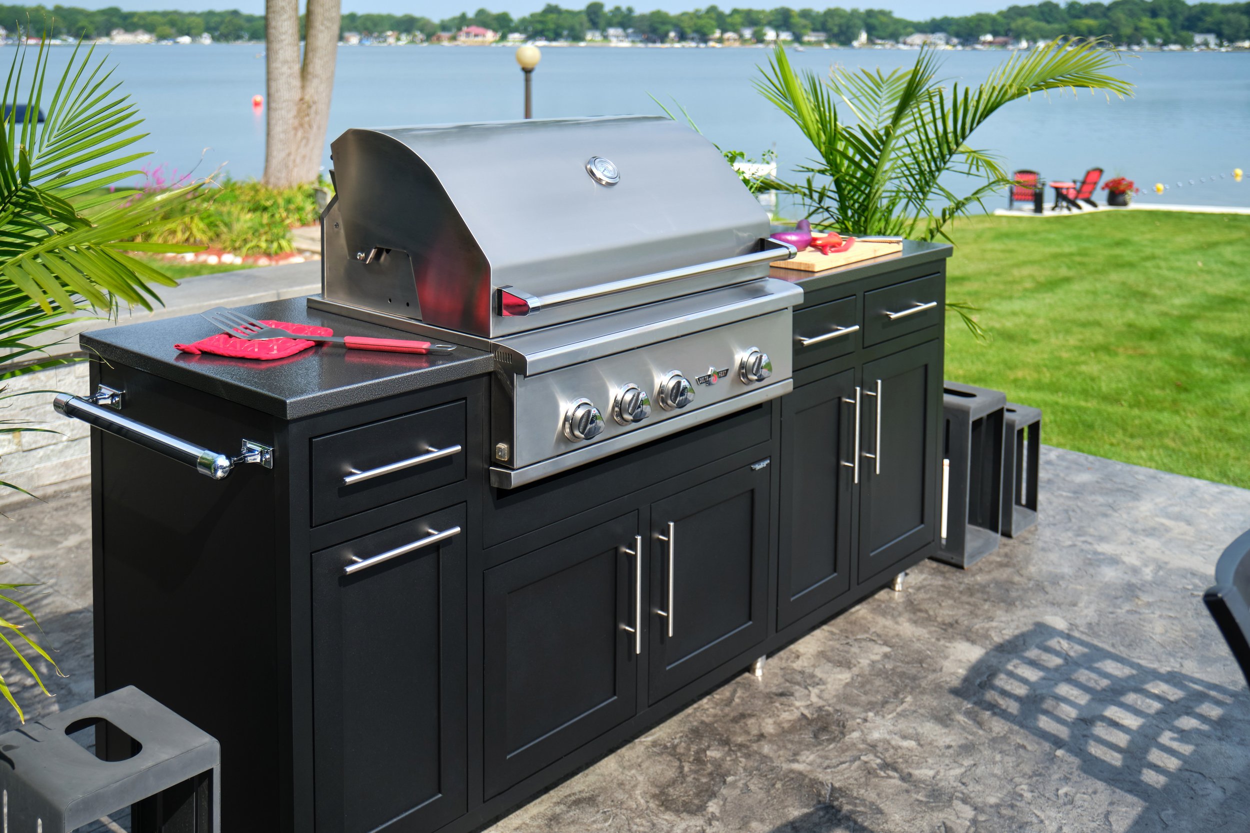 Coastal 80.875-WGDDDD Outdoor Kitchen