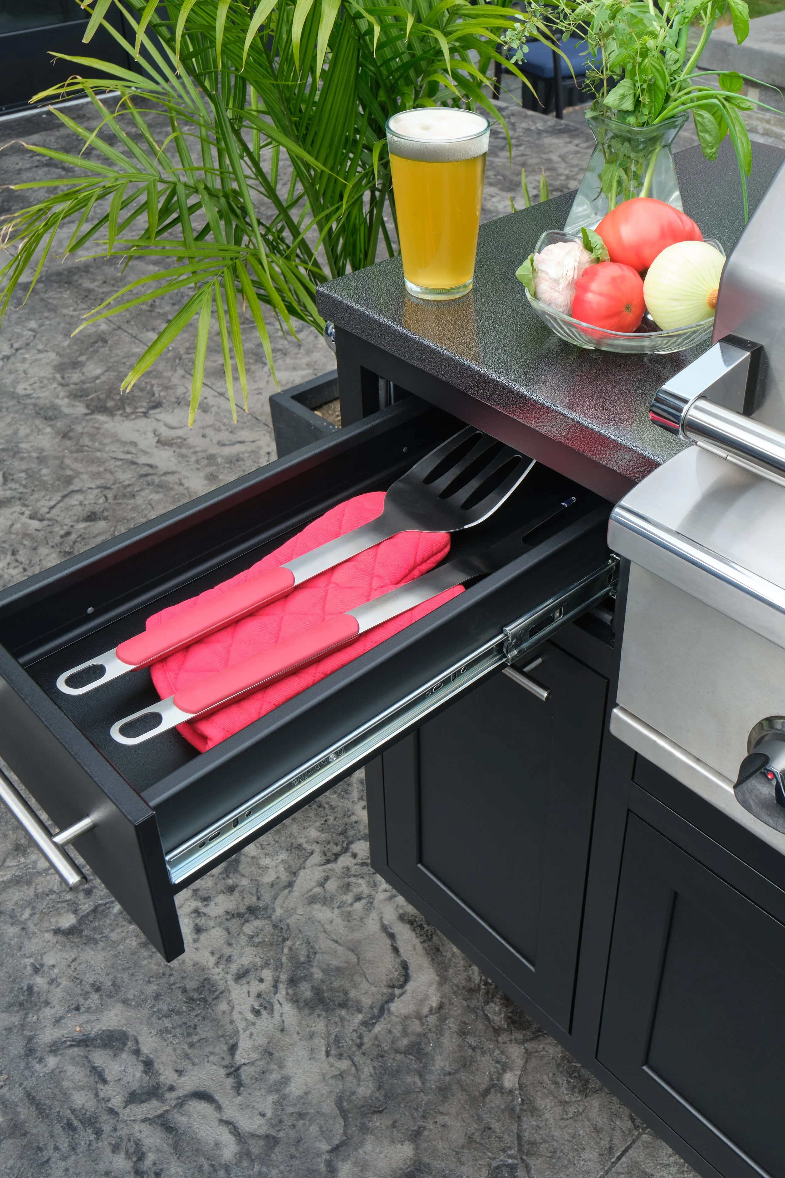 CD22_Patio-Drawer-Vertical-1.jpg