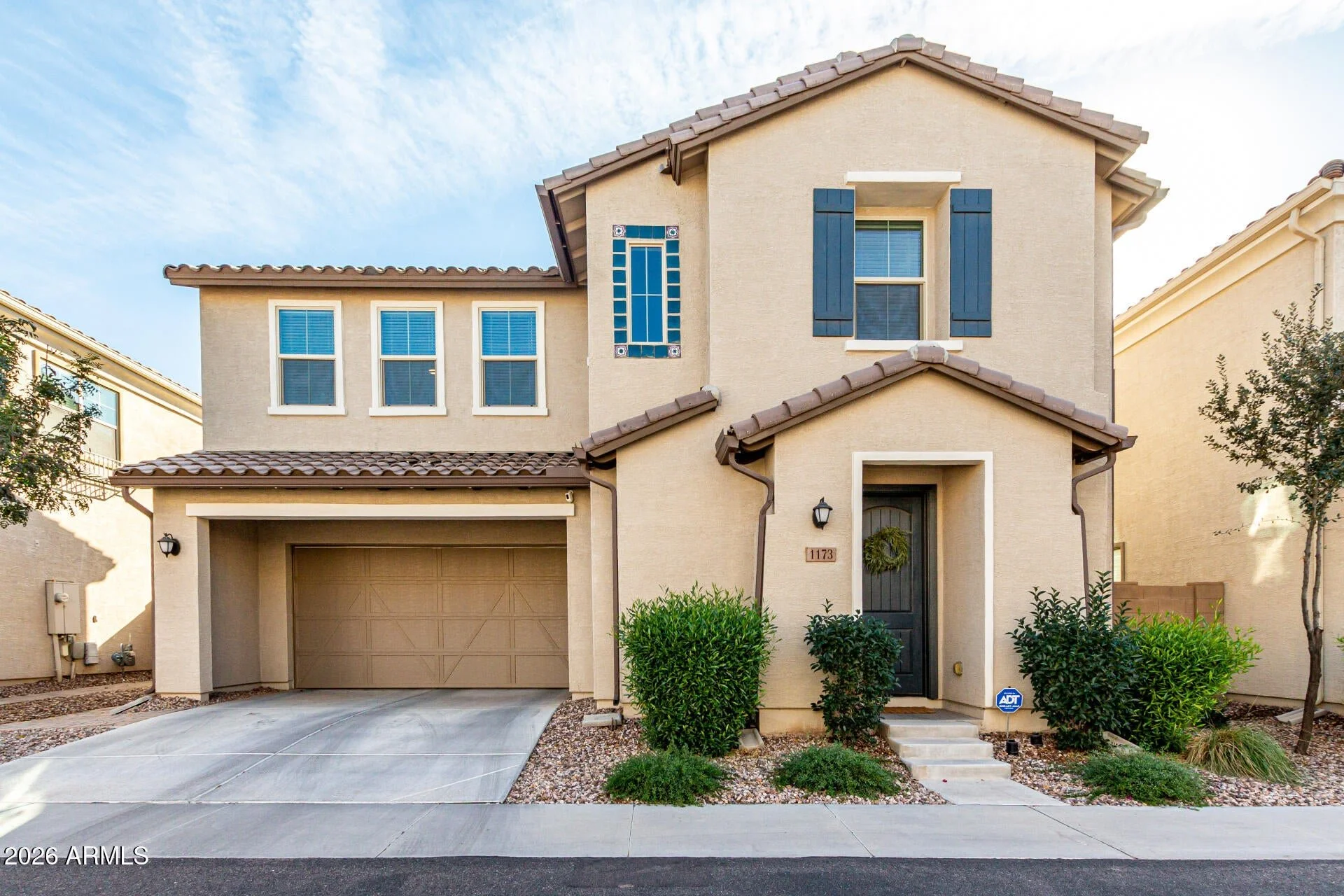 Scott Bryant Introduces a Modern Home for Sale in Chandler’s Gated Horizon Community