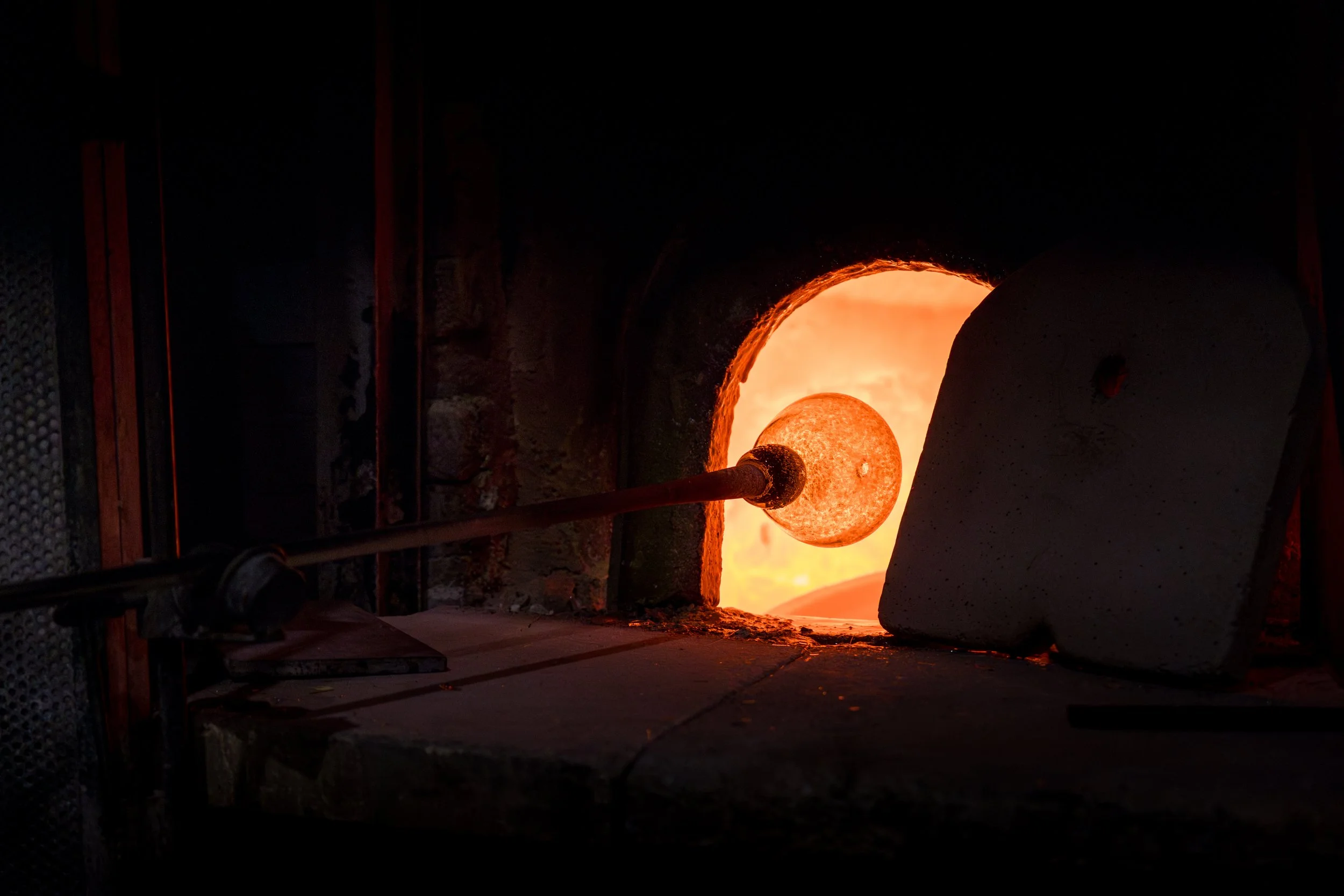 Tour della soffiatura del vetro di Murano – Visita la Fabbrica del vetro e Tour completo dell’isola in barca