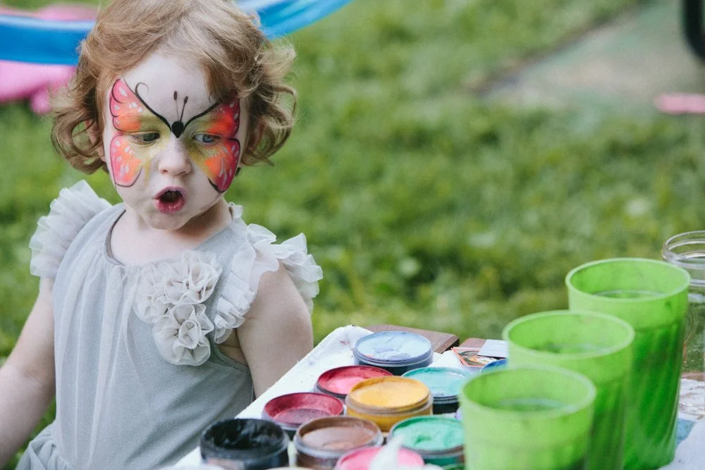 Balloon Twisting, Magic Shows &amp; Face Painting in Squamish &amp; Whistler