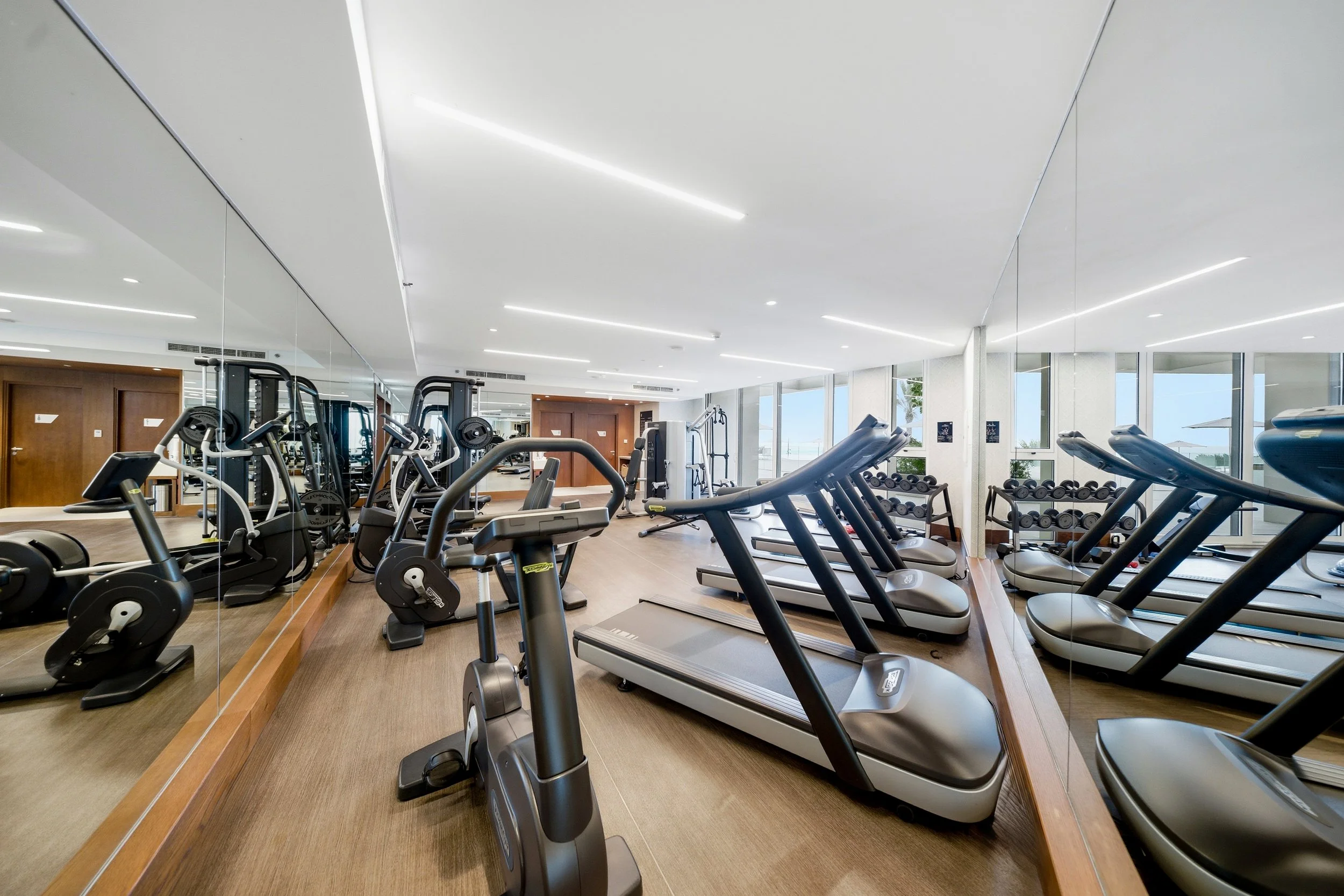 State-of-the-art fitness centre.