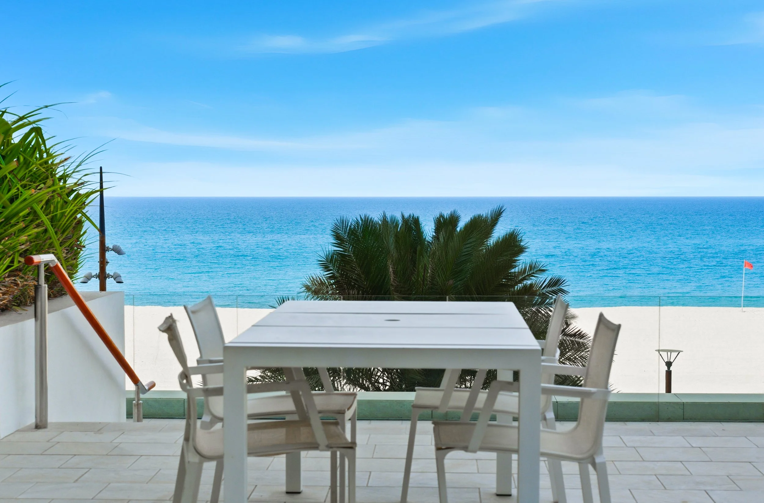 Saadiyat Beach: A pristine white sand beach.