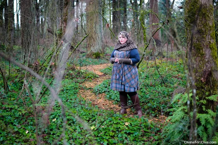 Her Universe Outlander Collection: Mackenzie Tartan Cinch Dress