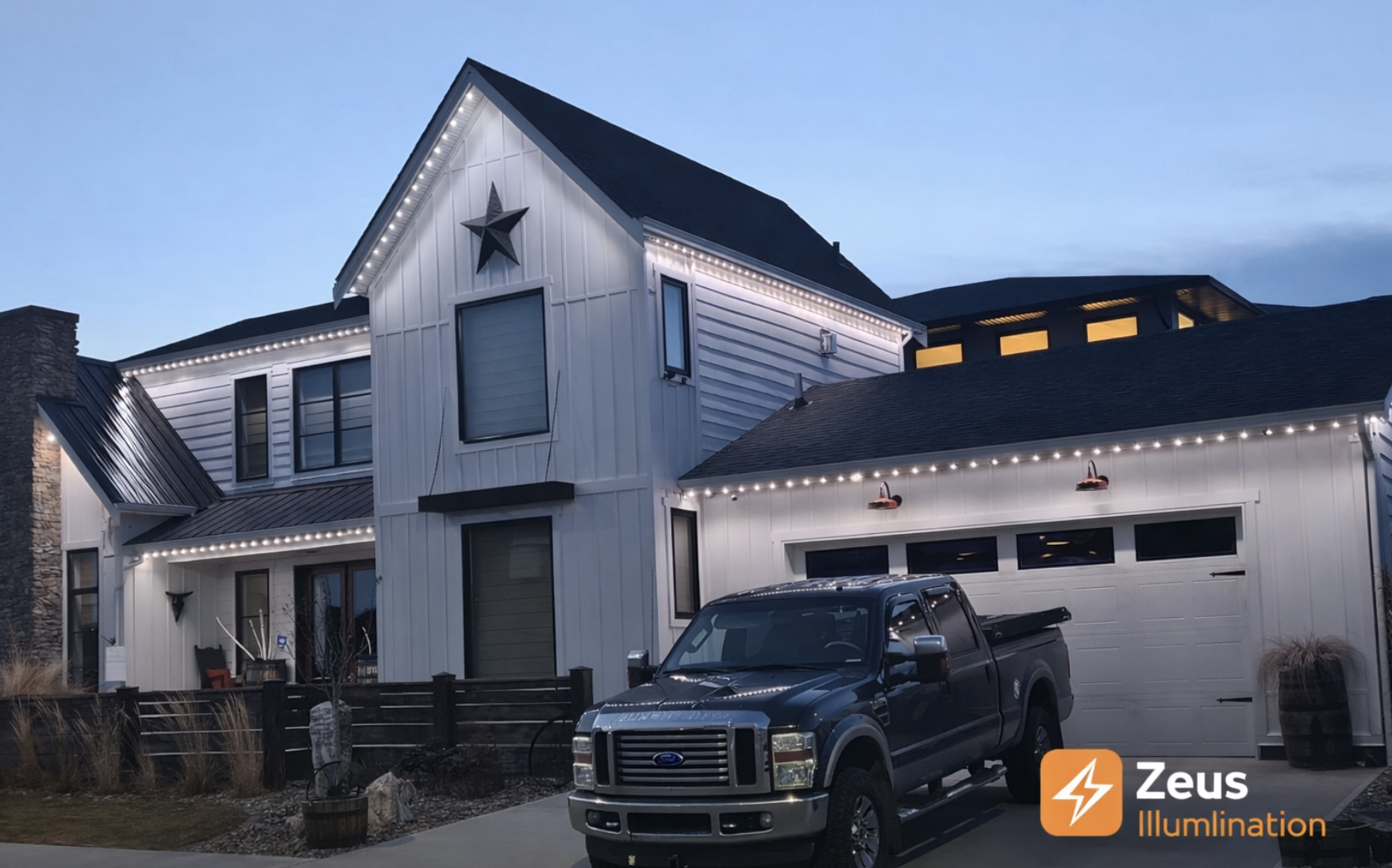 Roofline accent lighting