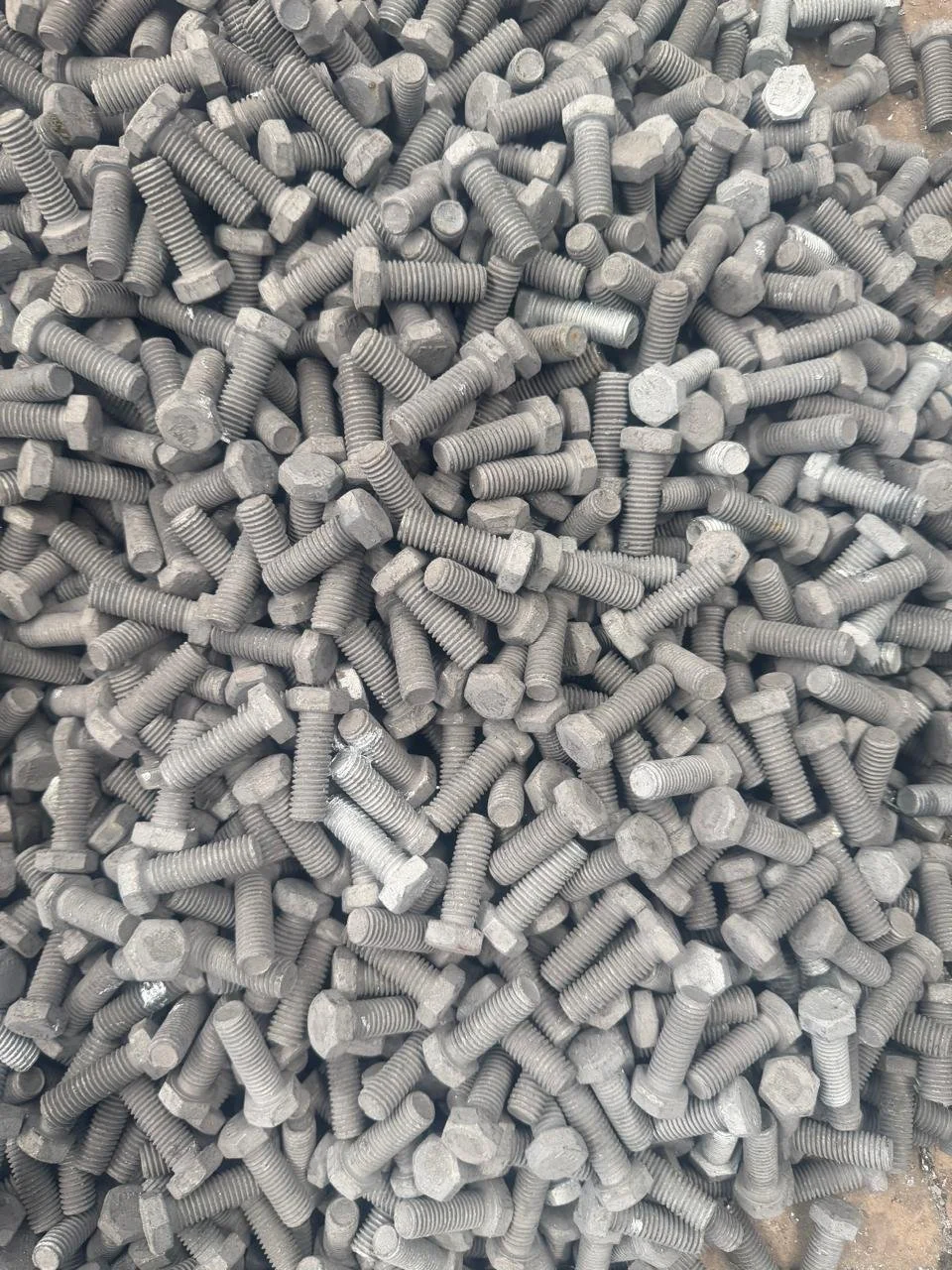 GALVANIZADO POR INMERSION EN CALIENTE