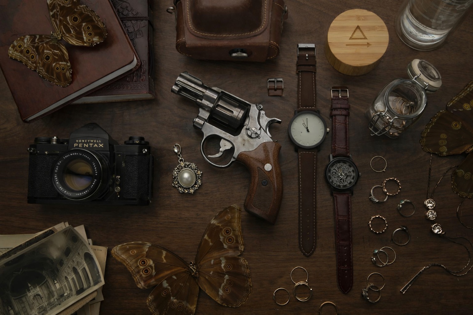 How to Pass Down Sentimental Items to Loved Ones