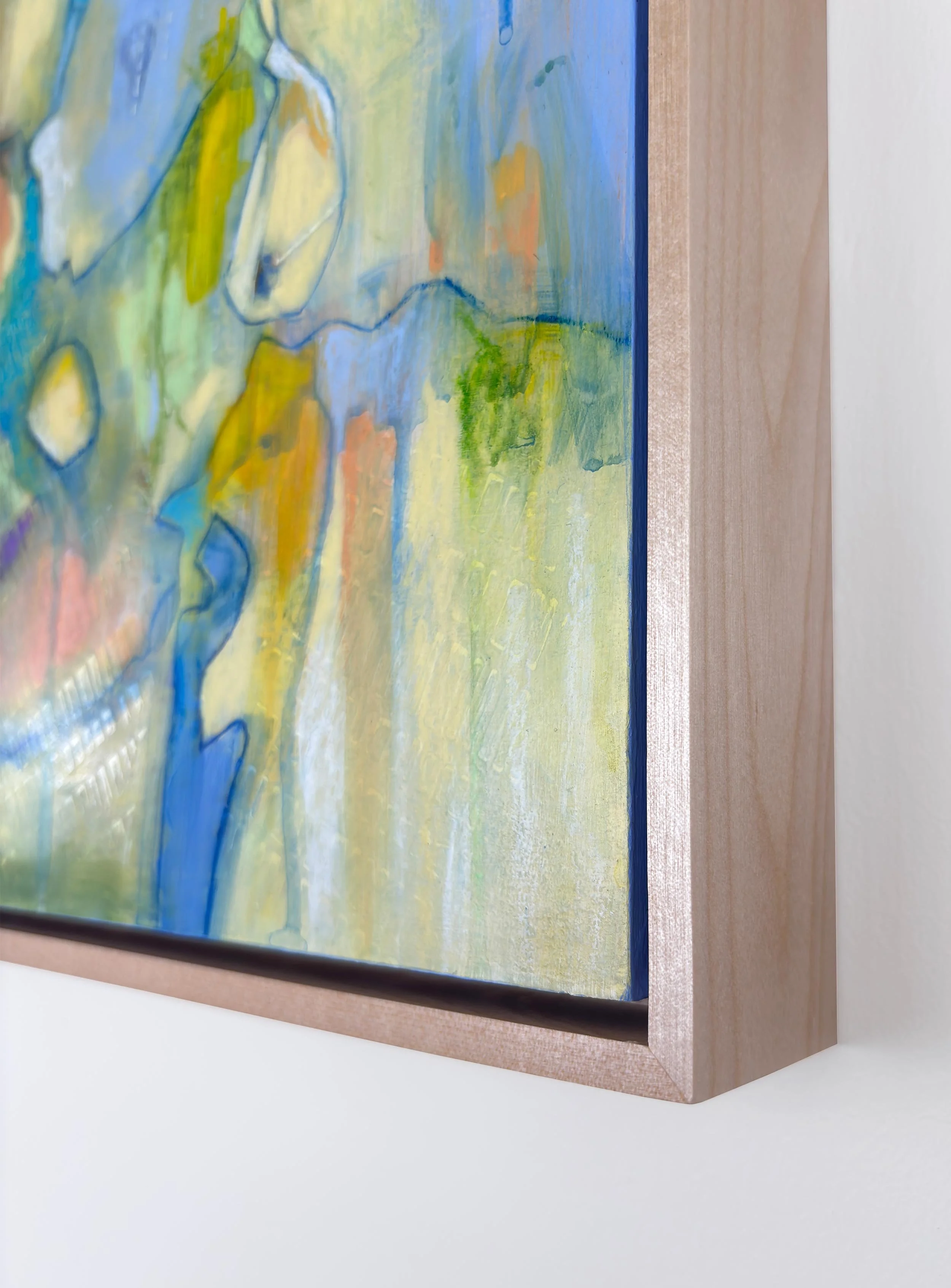 Framed corner detail of the abstract painting “Echoes of Light II” by Calie Durant, highlighting edge finish and frame craftsmanship.