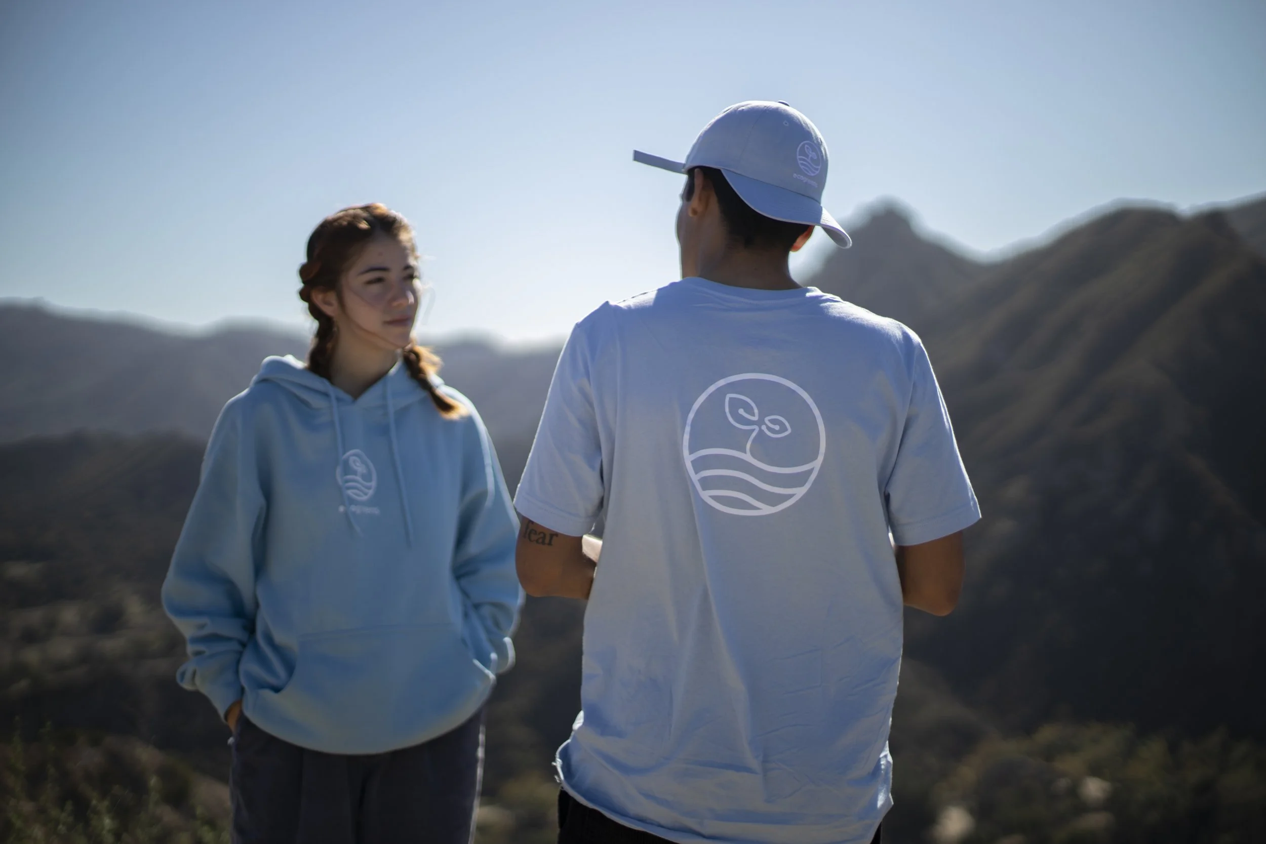 EG BLUE Lifestyle_21.JPG