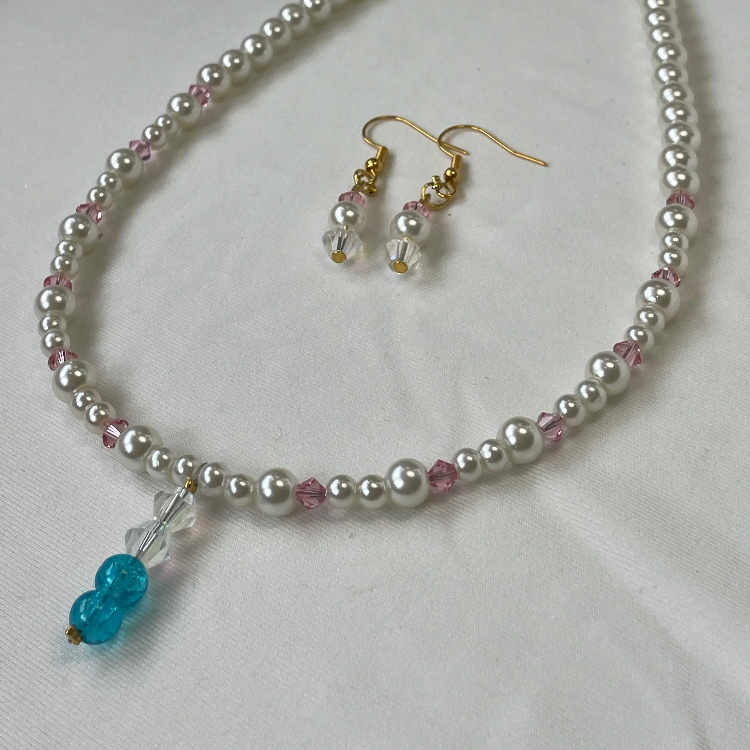 Ocean Sapphire Necklace - Pink