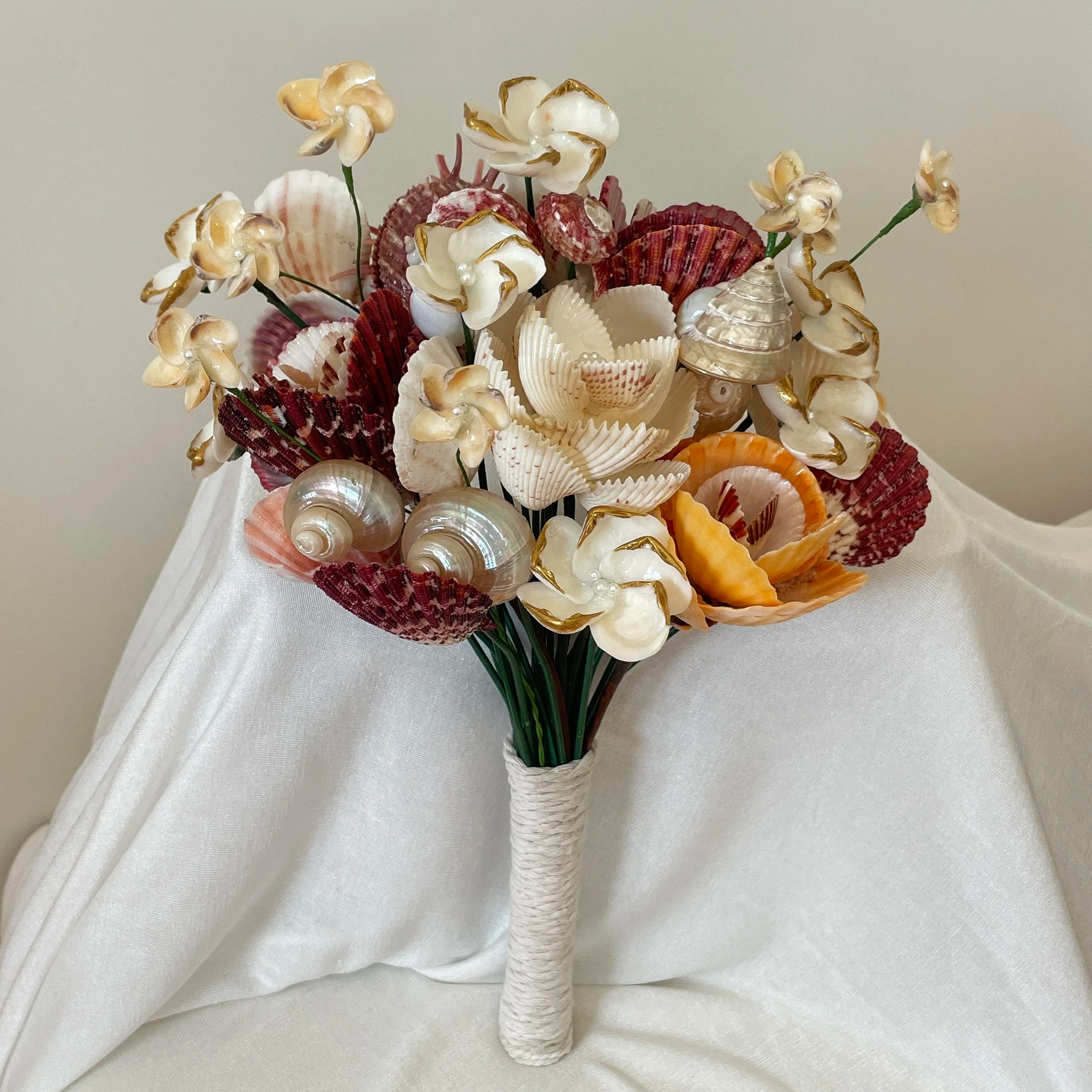 Shell Bouquet - Champagne Rose