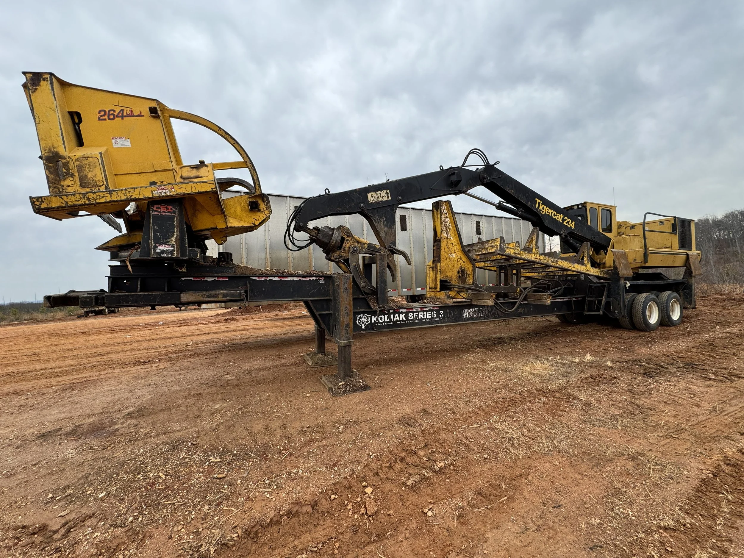 Tigercat 234 Knuckleboom Loader