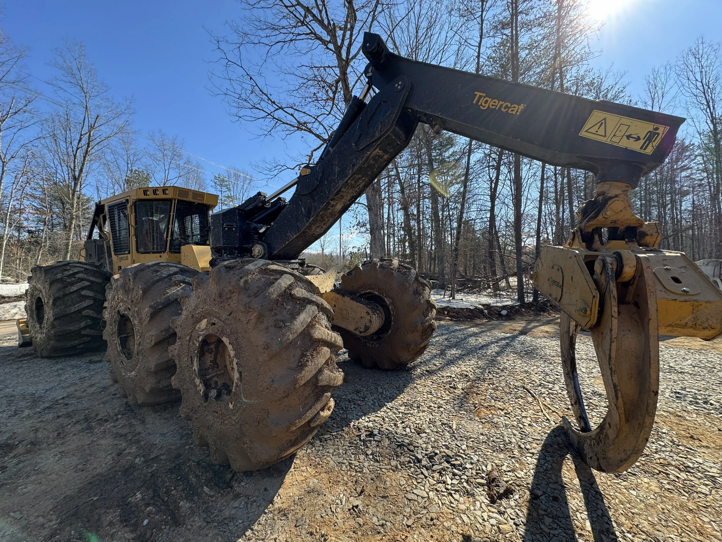 Tigercat 635H Swingboom Grapple Skidder