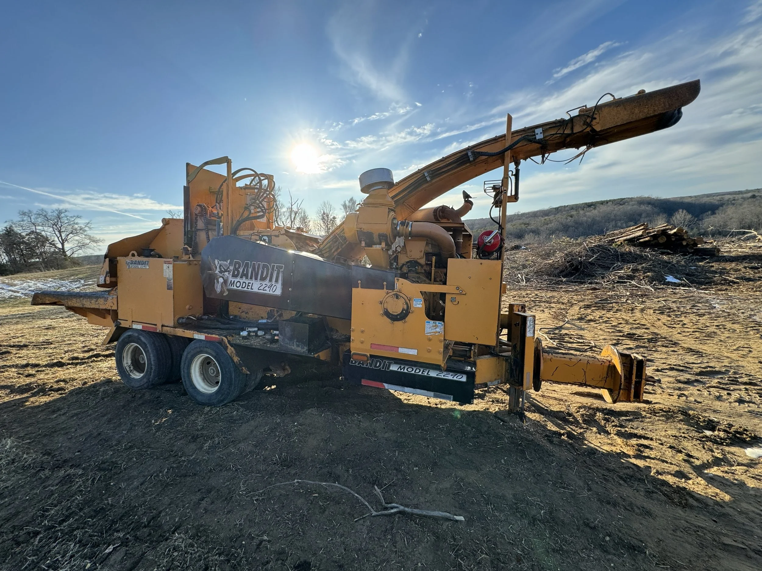 Bandit 2290 Pintle Hook Drum Whole Tree Chipper