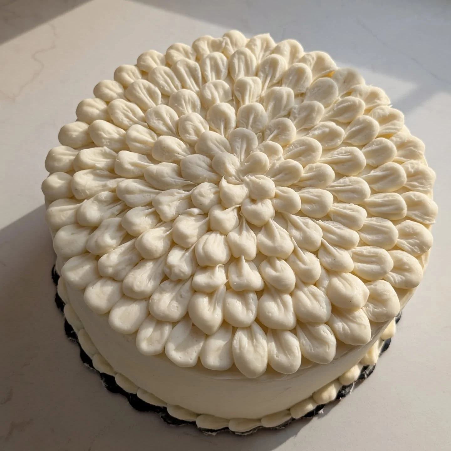 Another day, another cake... along with a friendly reminder we take custom orders! The schedule books up fast, but always feel free to reach out. I know from personal experience how hard it can be to find a gluten free friendly option (that actually 