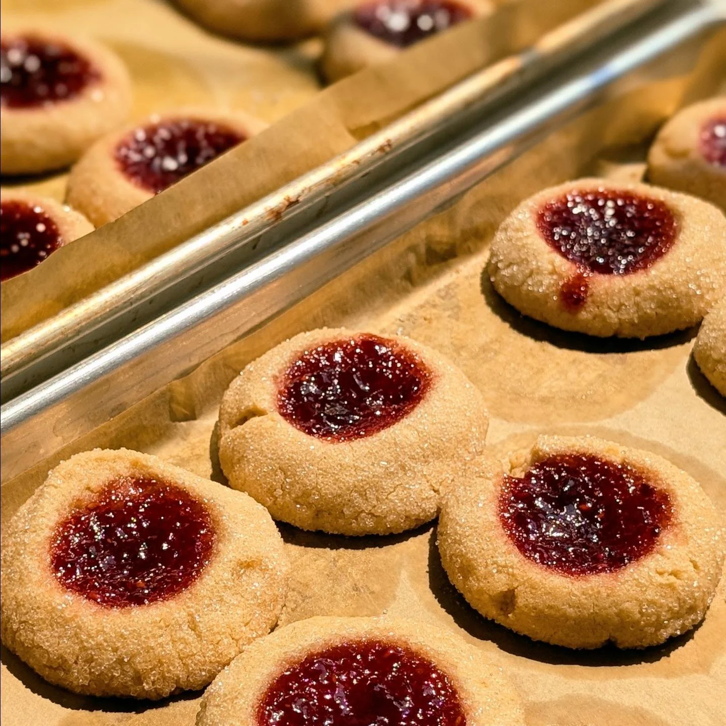 Summer flavors are only here for a few more weeks! 🍓🫐🍑

These jammy thumbprints will be at @farmsouth_ tomorrow, along with a classic fresh peach cake. Grab these fruity bakes while you can...they&rsquo;ll be gone with the season! ☀️