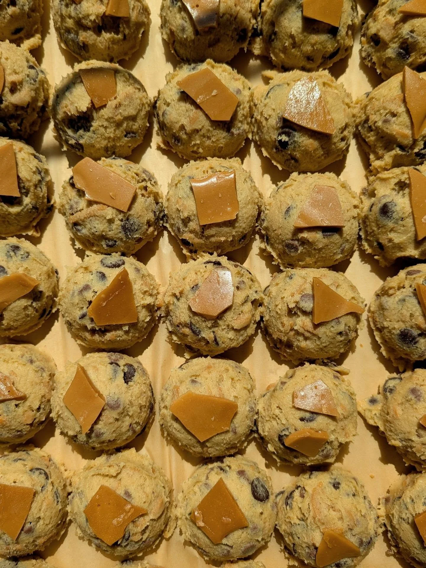 Proof that a dream + a mixer can take you places... ✨🍪 Like straight to @camphoneycoffee with a batch of these salted toffee choc chunk cookies. 

Come find them Thursday morning (thru Sunday or sell out)!