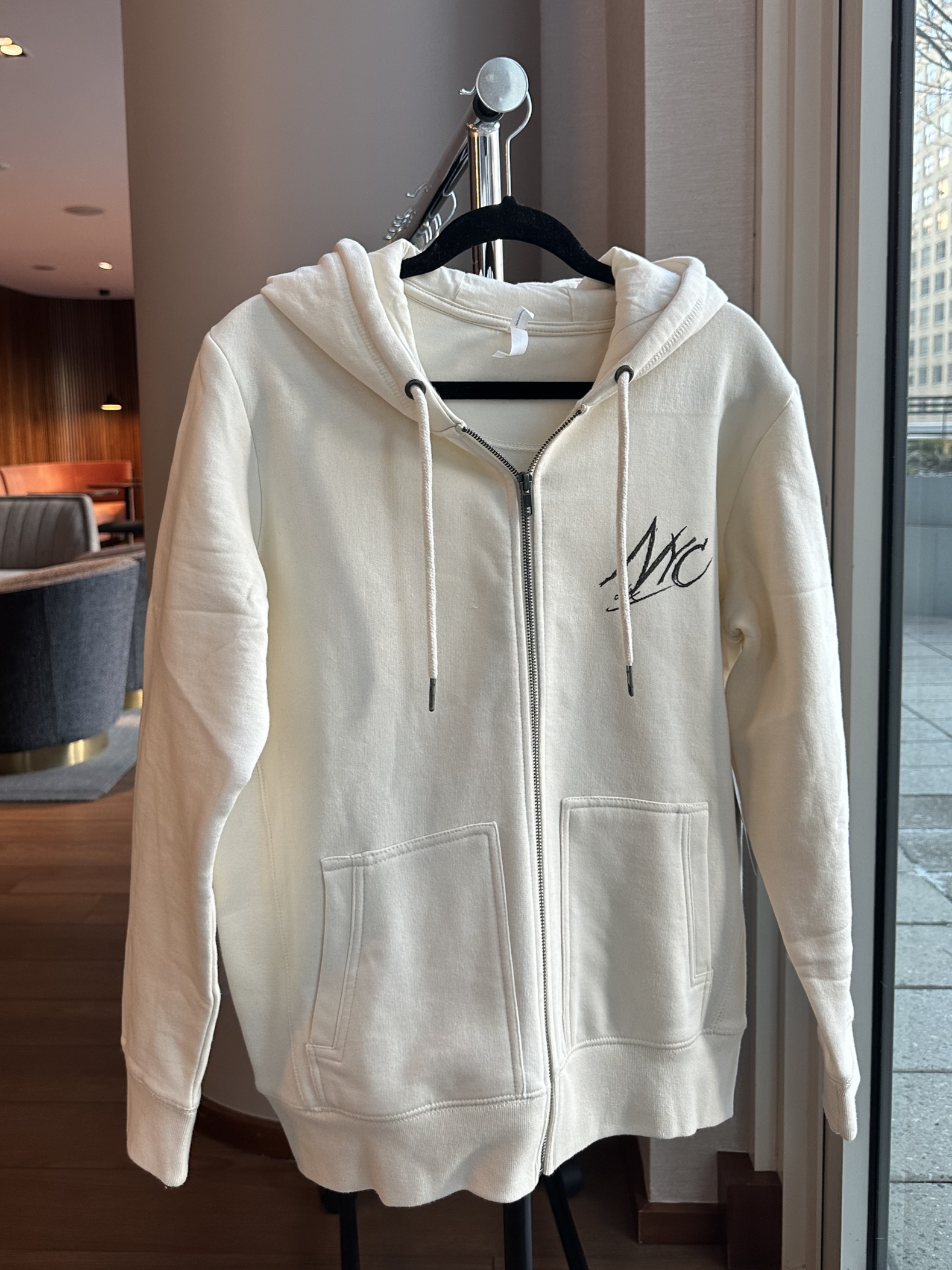 Taylor - Hoodie