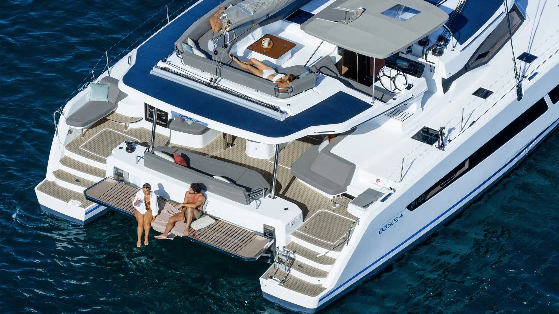 Fountaine-pajot-FP-48-sailing-catamaran-photo-exterior-6.jpg