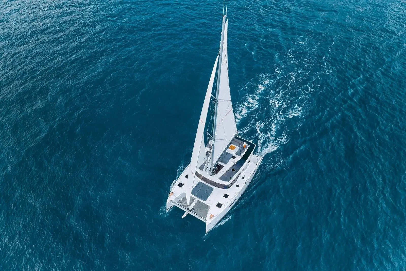 fountaine-pajot-tanna-47-sailing-4.webp