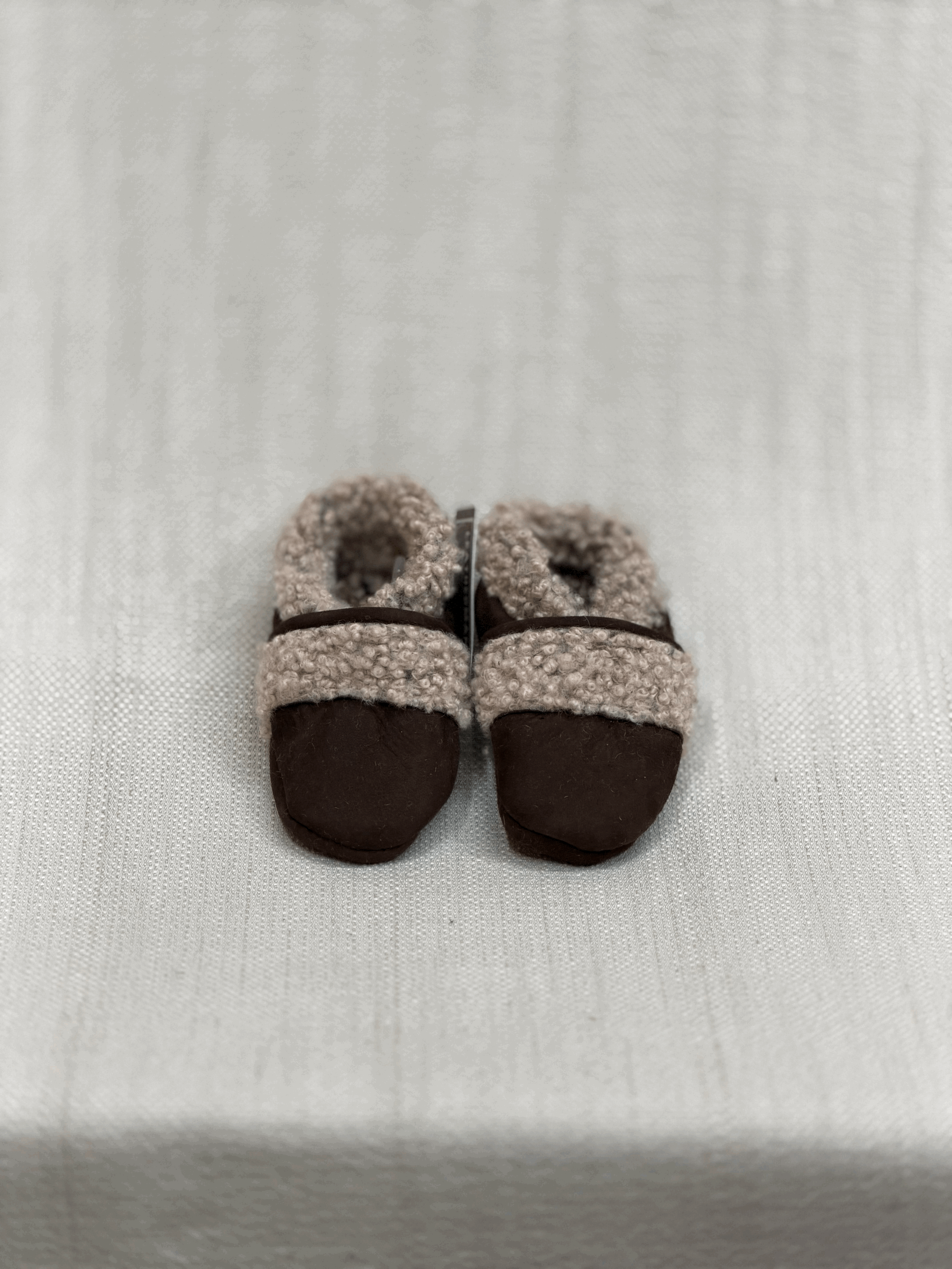 Infants Lambswool Trim - Chocolate (S)