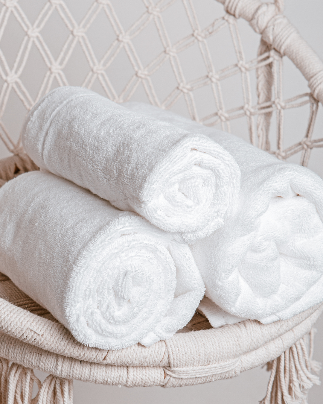 Island Premium Laundry (1080 x 1350 px)-2.png