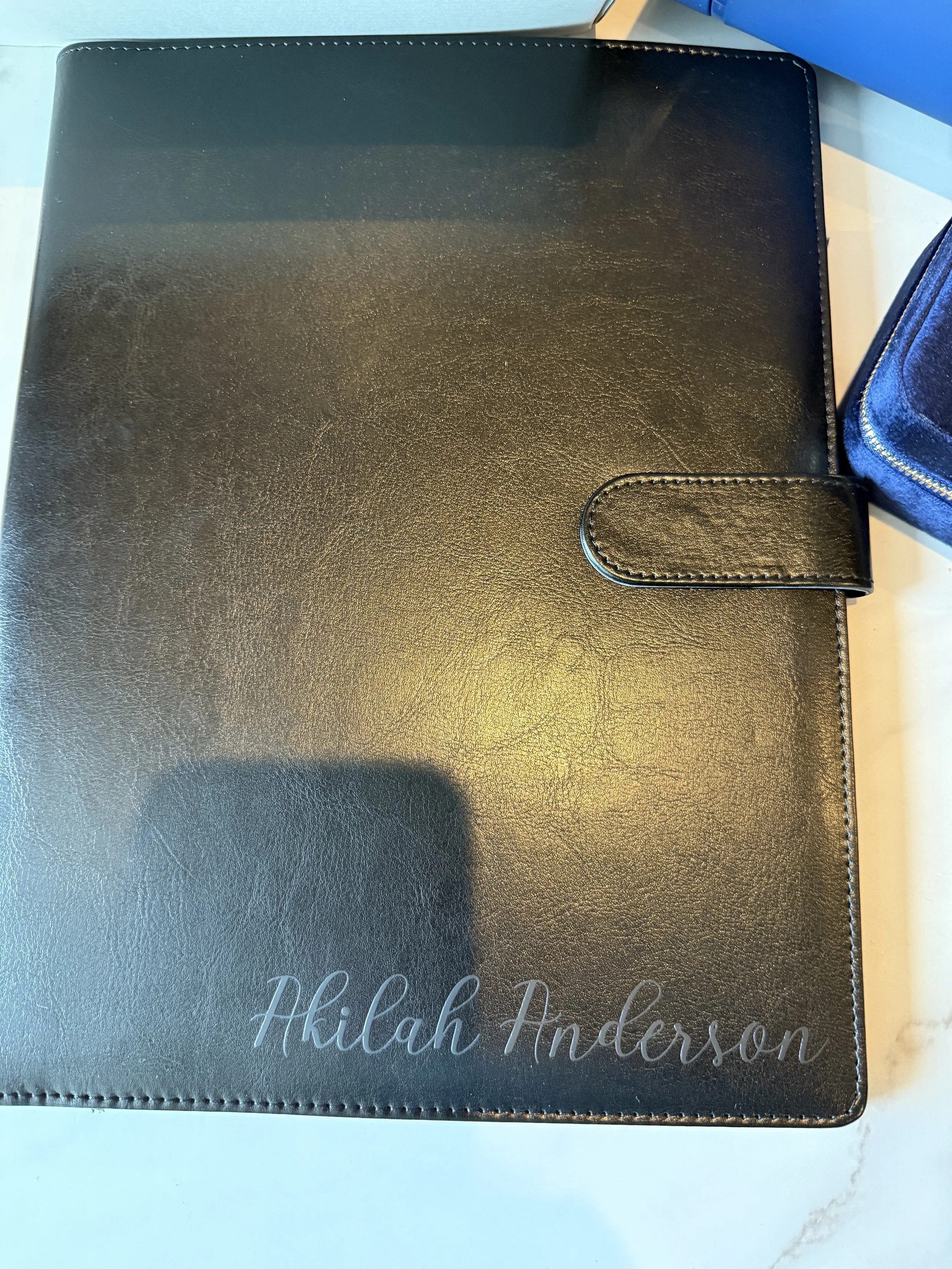 Celebrating the Graduate-College Decision gift box content