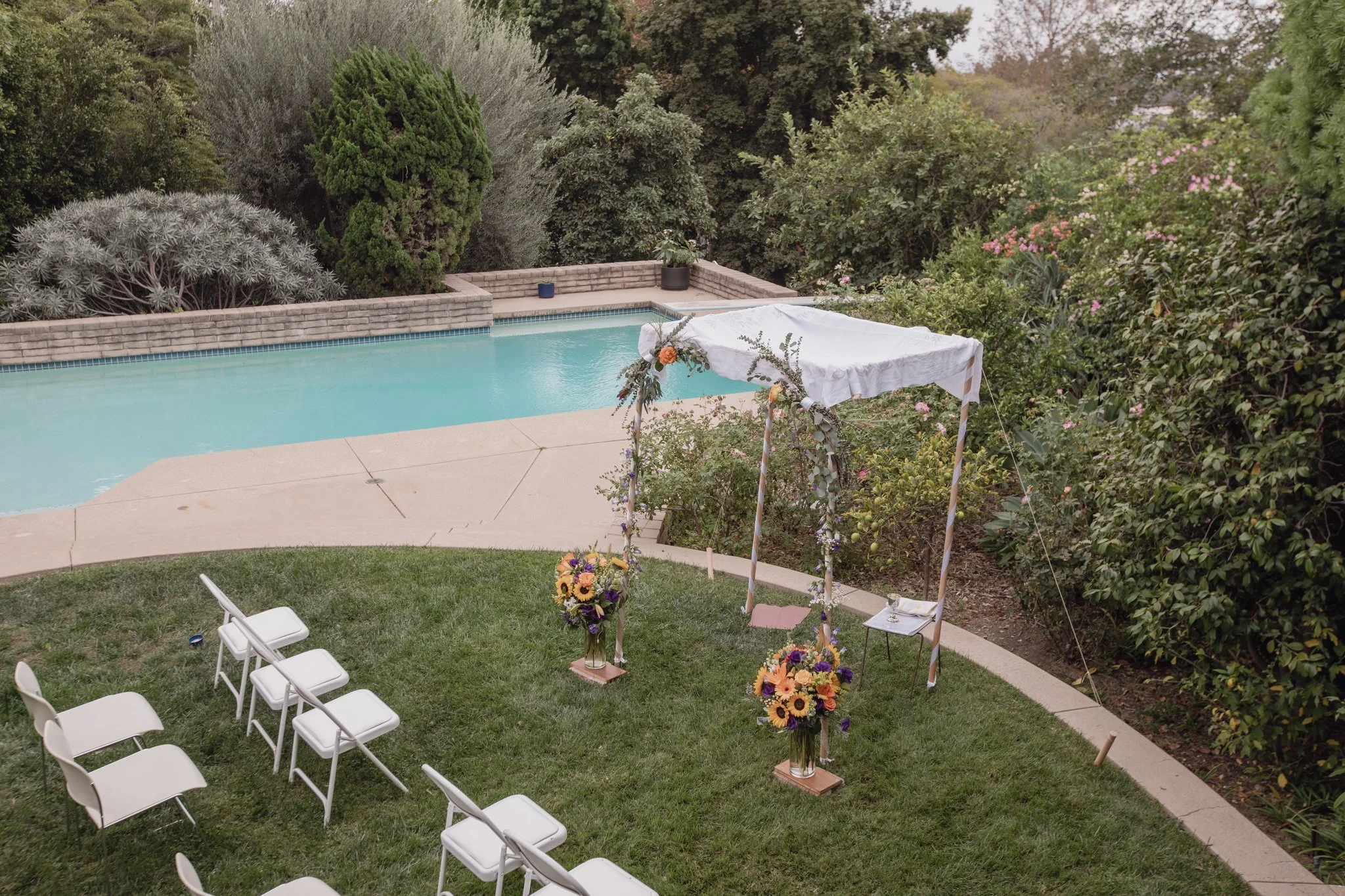 Wedding photographer Los Angeles, California. Intimate wedding photographer. Mini wedding photographer.