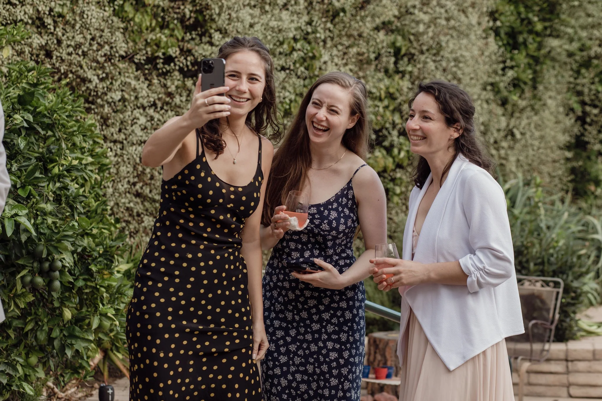 Wedding photographer Los Angeles, California. Intimate wedding photographer. Mini wedding photographer.