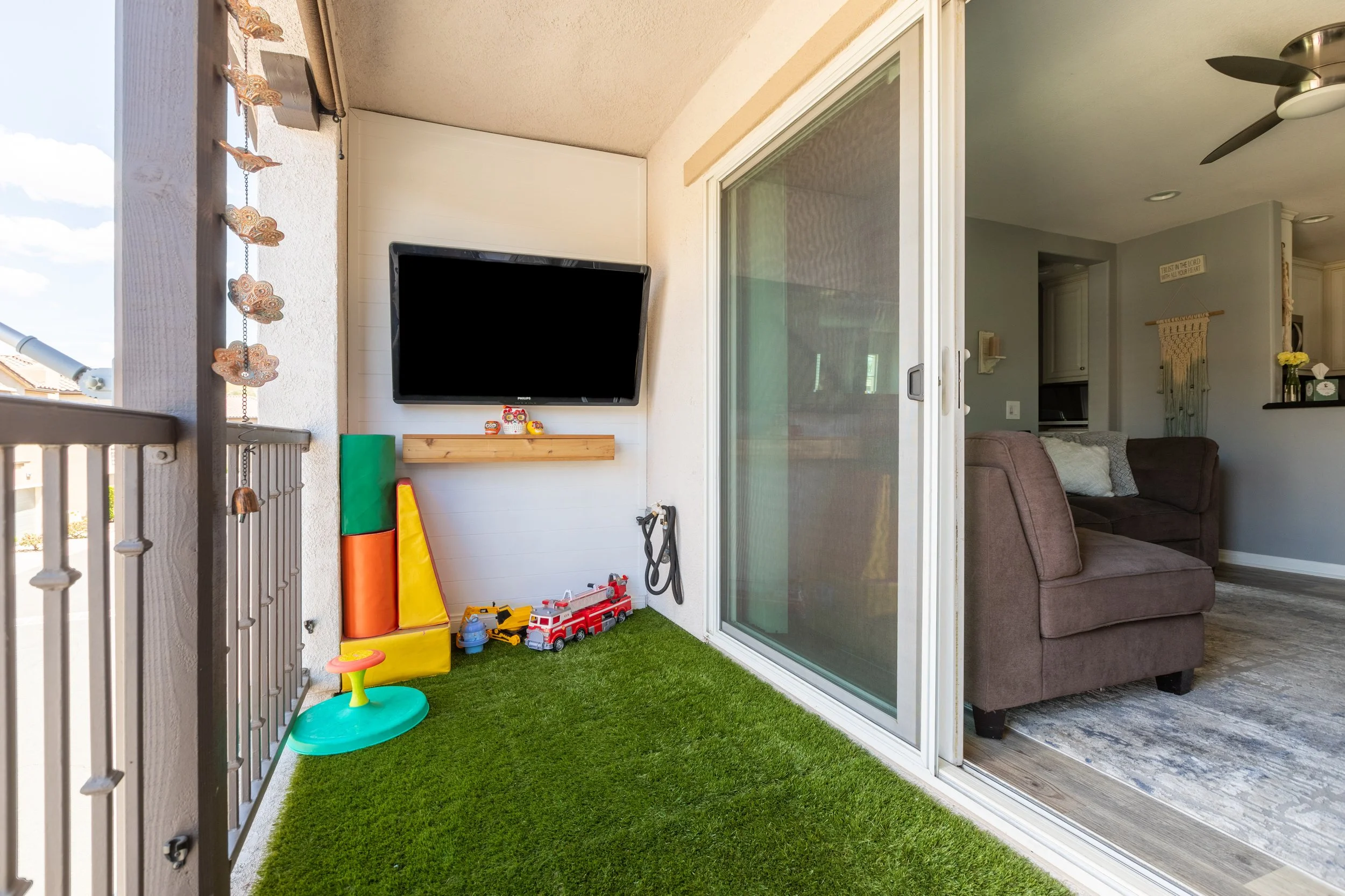 RD_Christopher Reiff-032.jpg